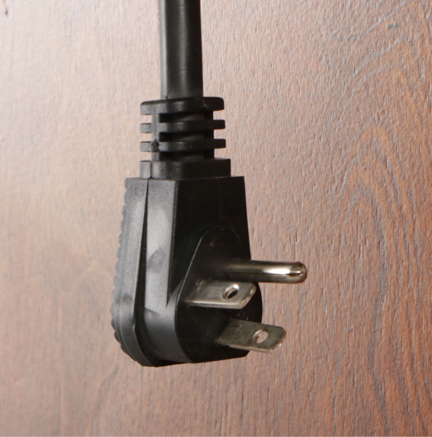 Sligh Neoclassical Style Mahogany Desk