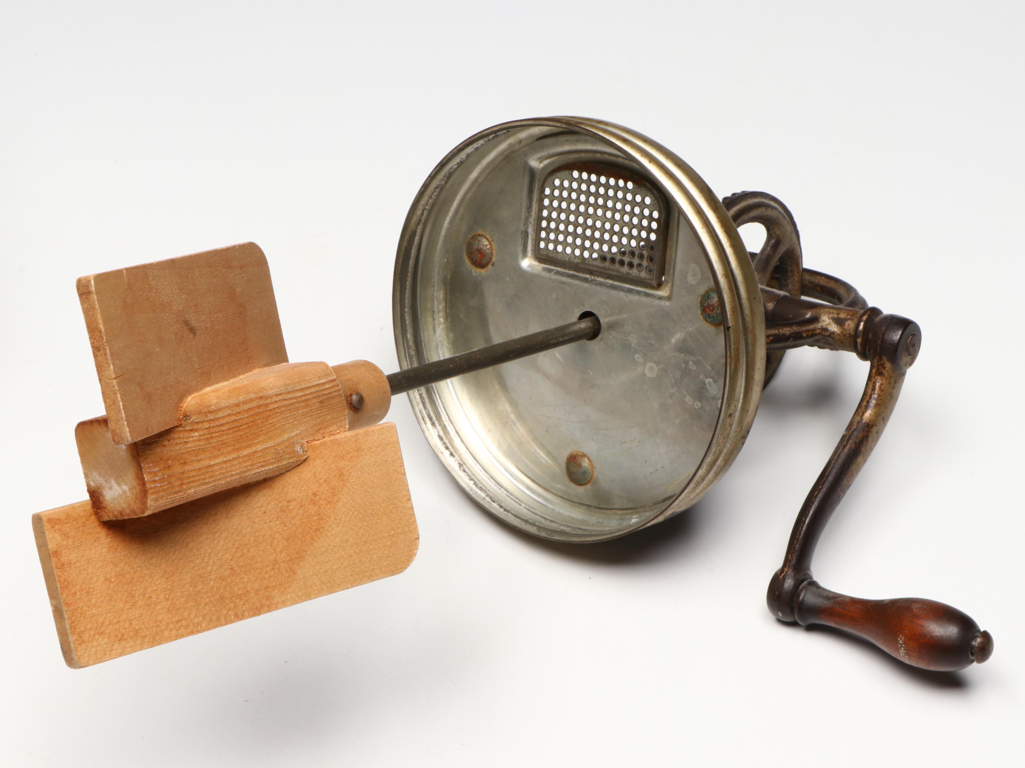 Dazey Churn & Mfg. Co. No. 40 Glass and Metal Butter Churn