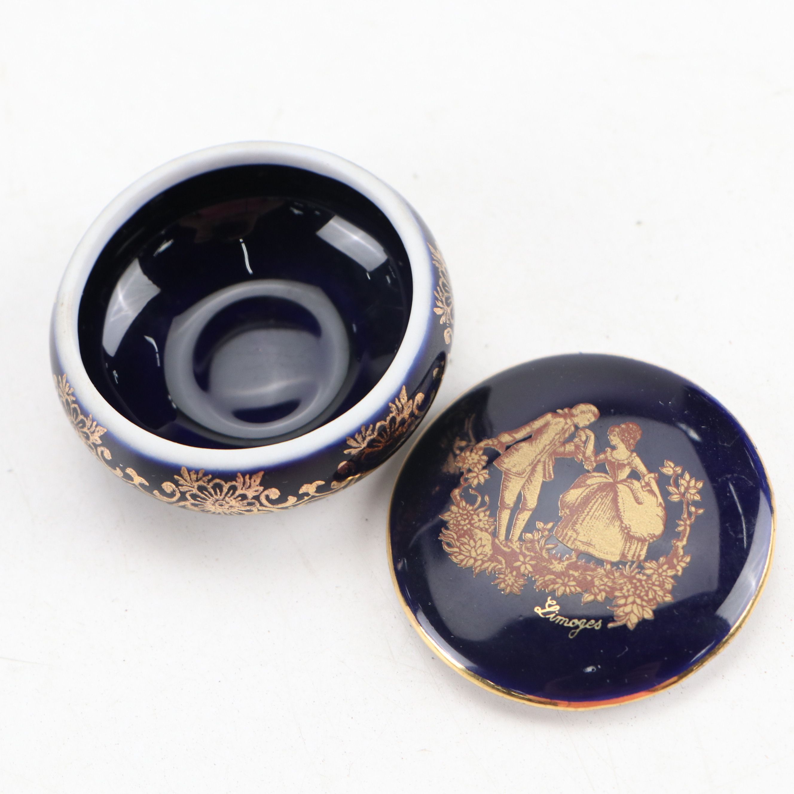 Limoges Castel Porcelain, Gdañsk and Other Patch Boxes