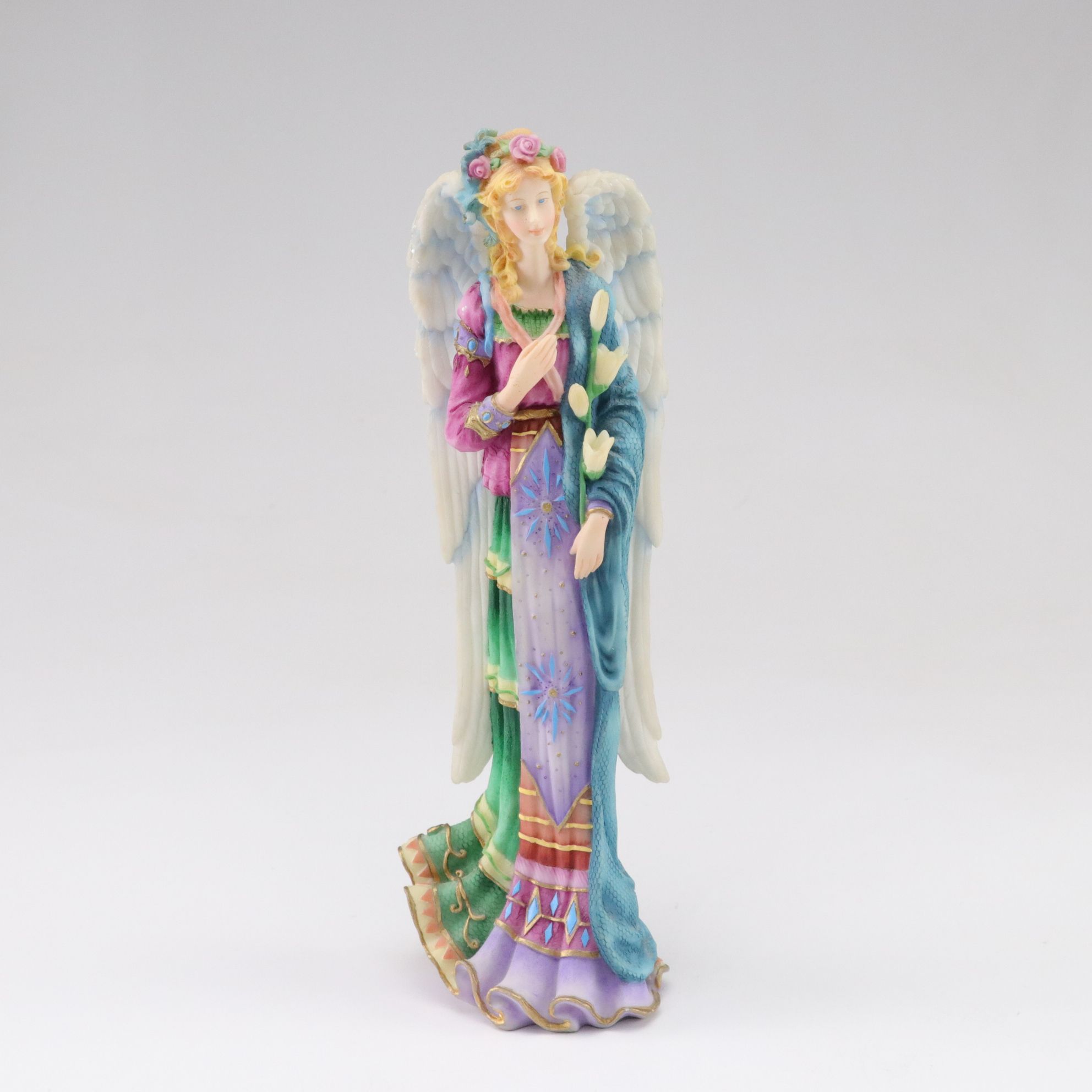 Lenox "The Angel of Peace" Figurine with Avon Nativity Angels