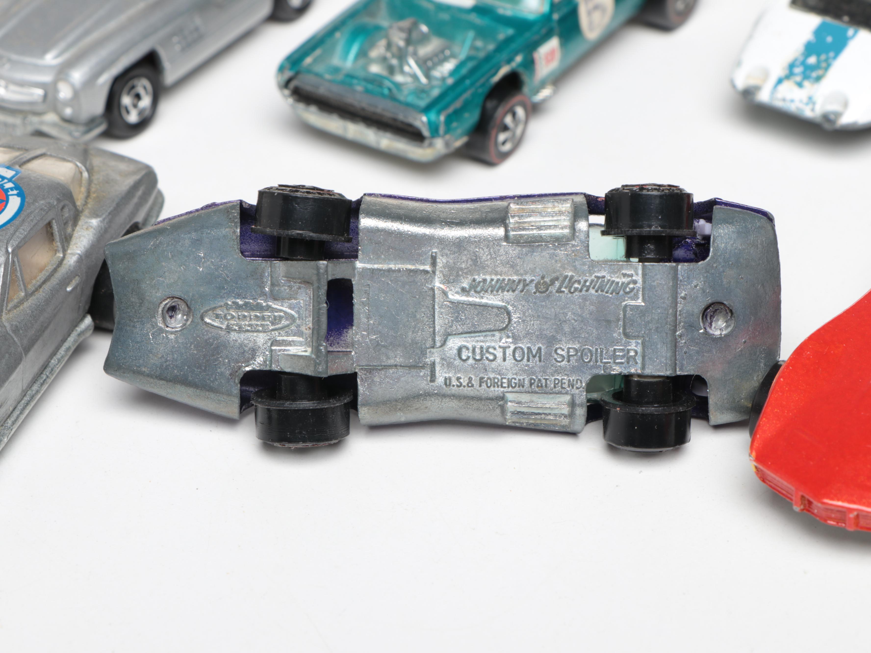 Hot Wheels "Corvette Stingray," Tomica "1956 Mercedes Benz 300SL" and More Cars