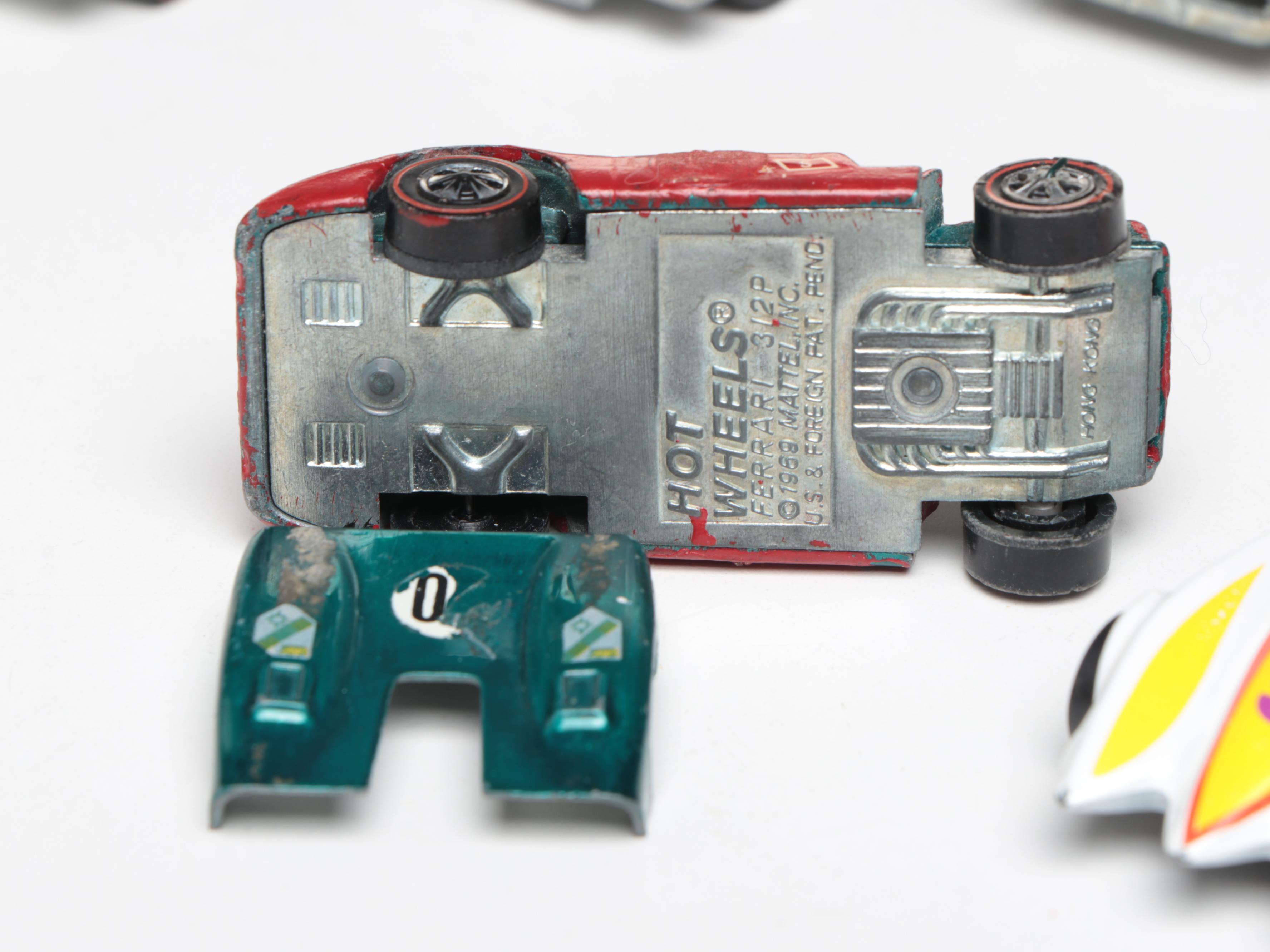 Hot Wheels "Corvette Stingray," Tomica "1956 Mercedes Benz 300SL" and More Cars