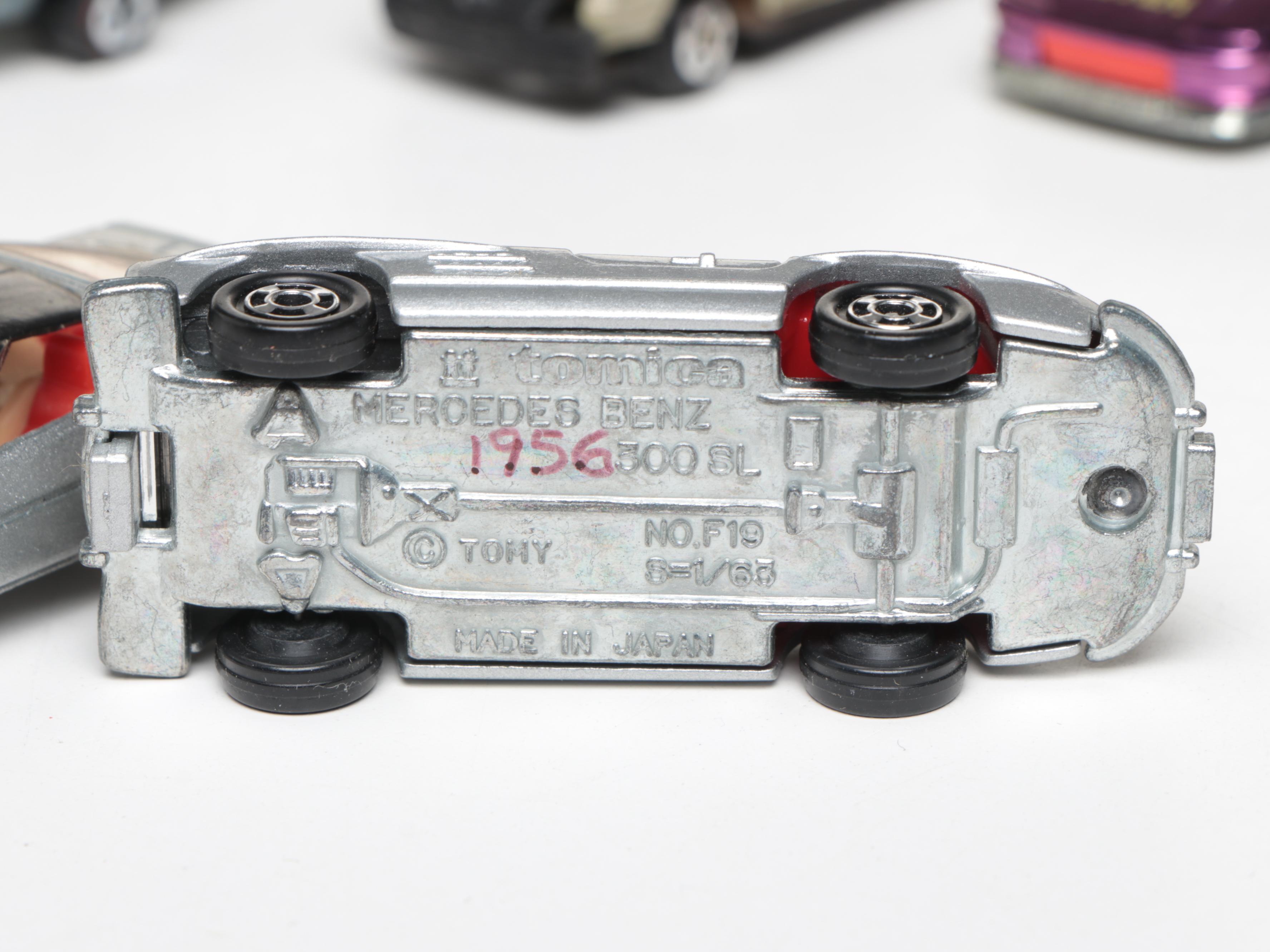 Hot Wheels "Corvette Stingray," Tomica "1956 Mercedes Benz 300SL" and More Cars