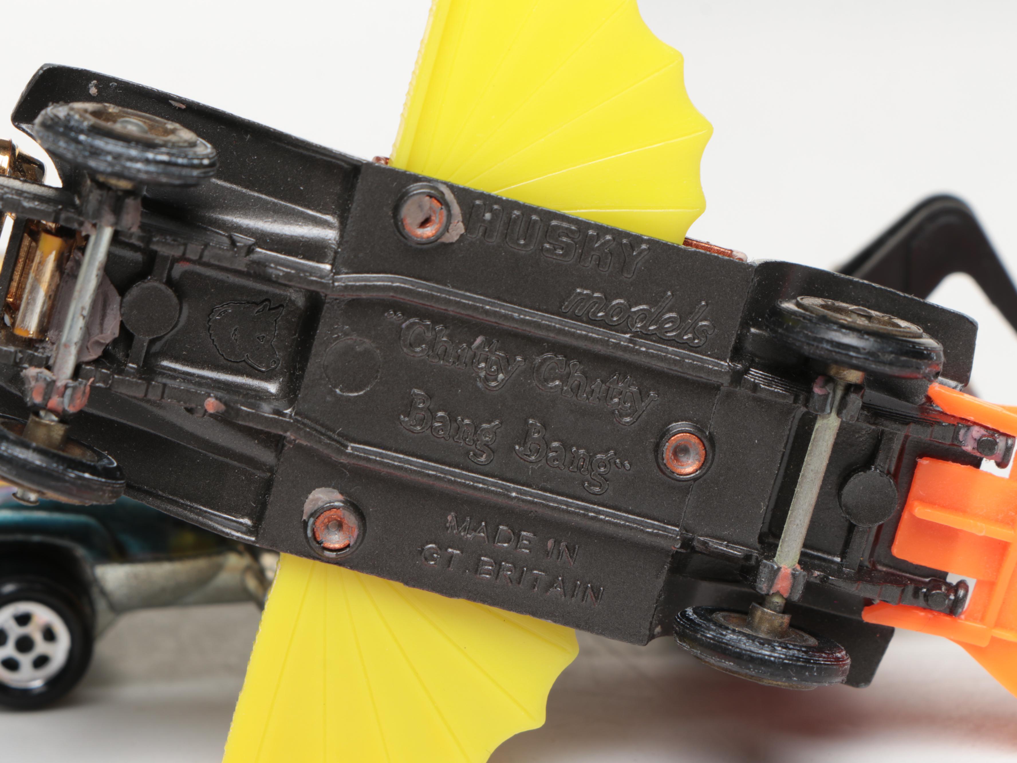 Hot Wheels "Corvette Stingray," Tomica "1956 Mercedes Benz 300SL" and More Cars