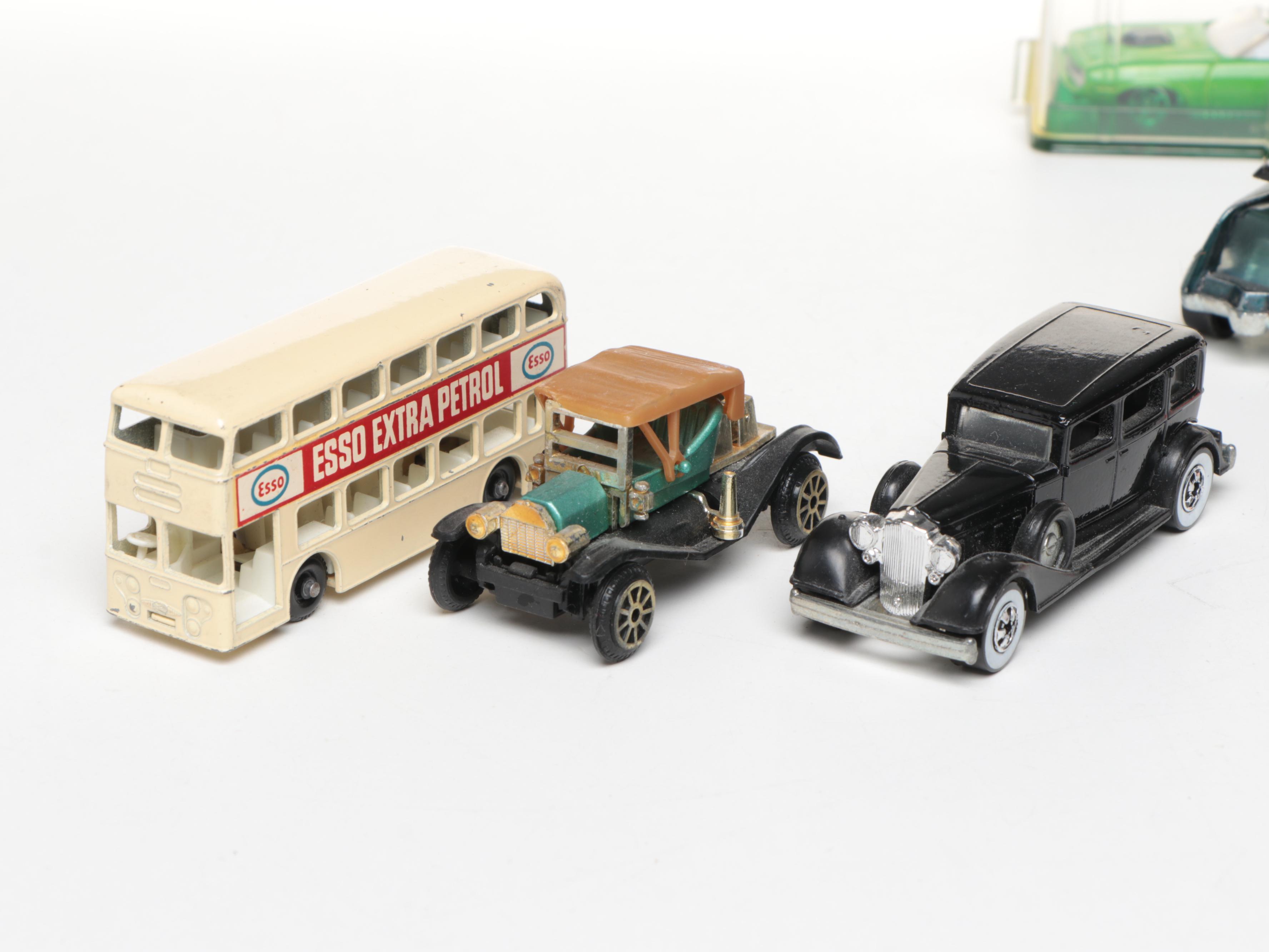 Hot Wheels "Corvette Stingray," Tomica "1956 Mercedes Benz 300SL" and More Cars