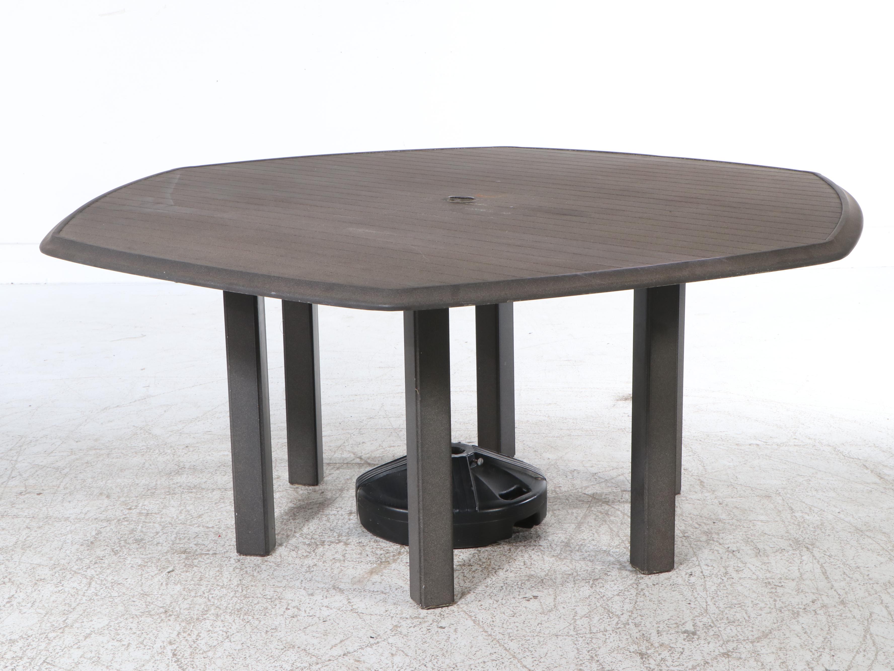 Contemporary Patio Dining Set with Umbrella