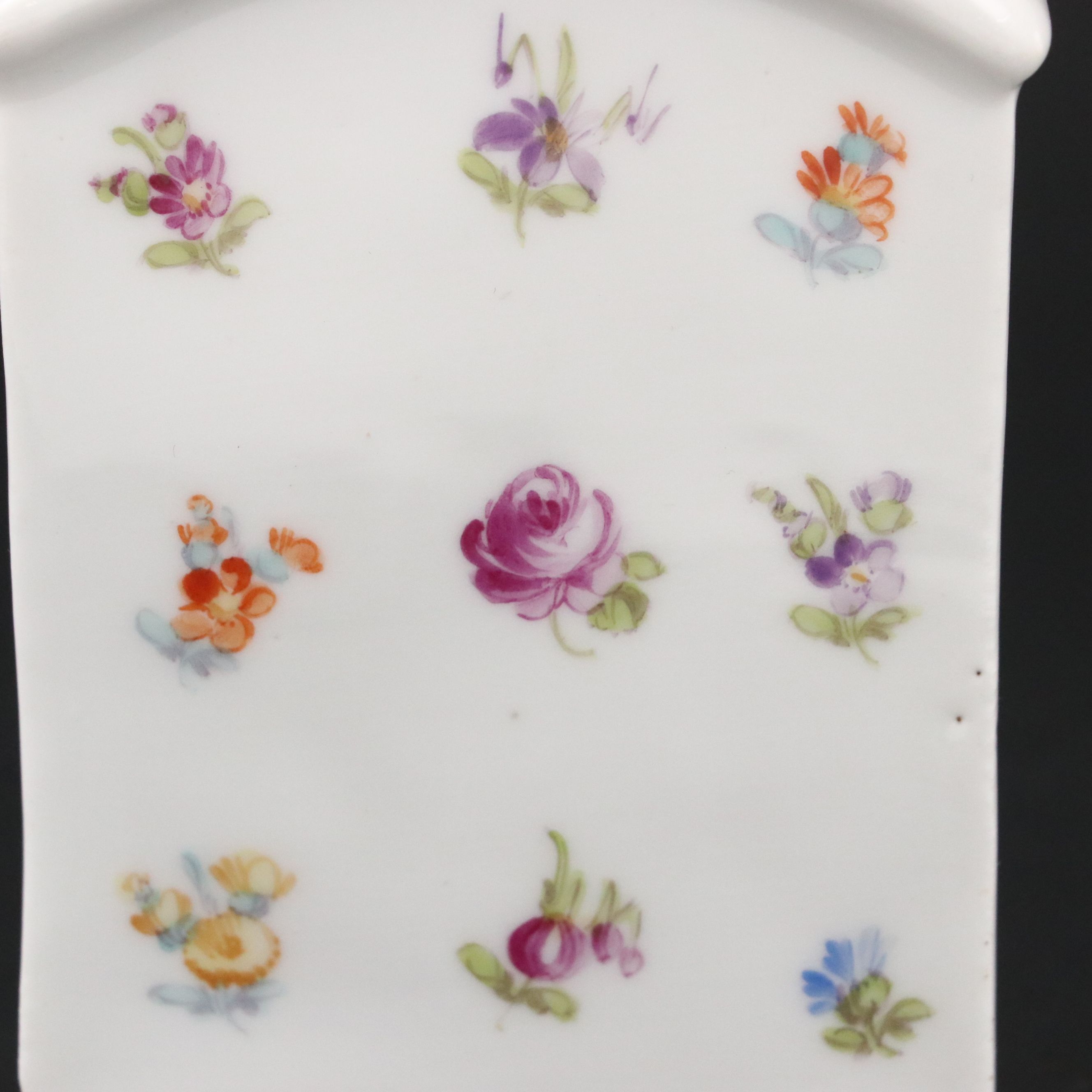 Franziska Hirsch Hand-Painted Dresden Porcelain Tea Caddy, 1893–1896