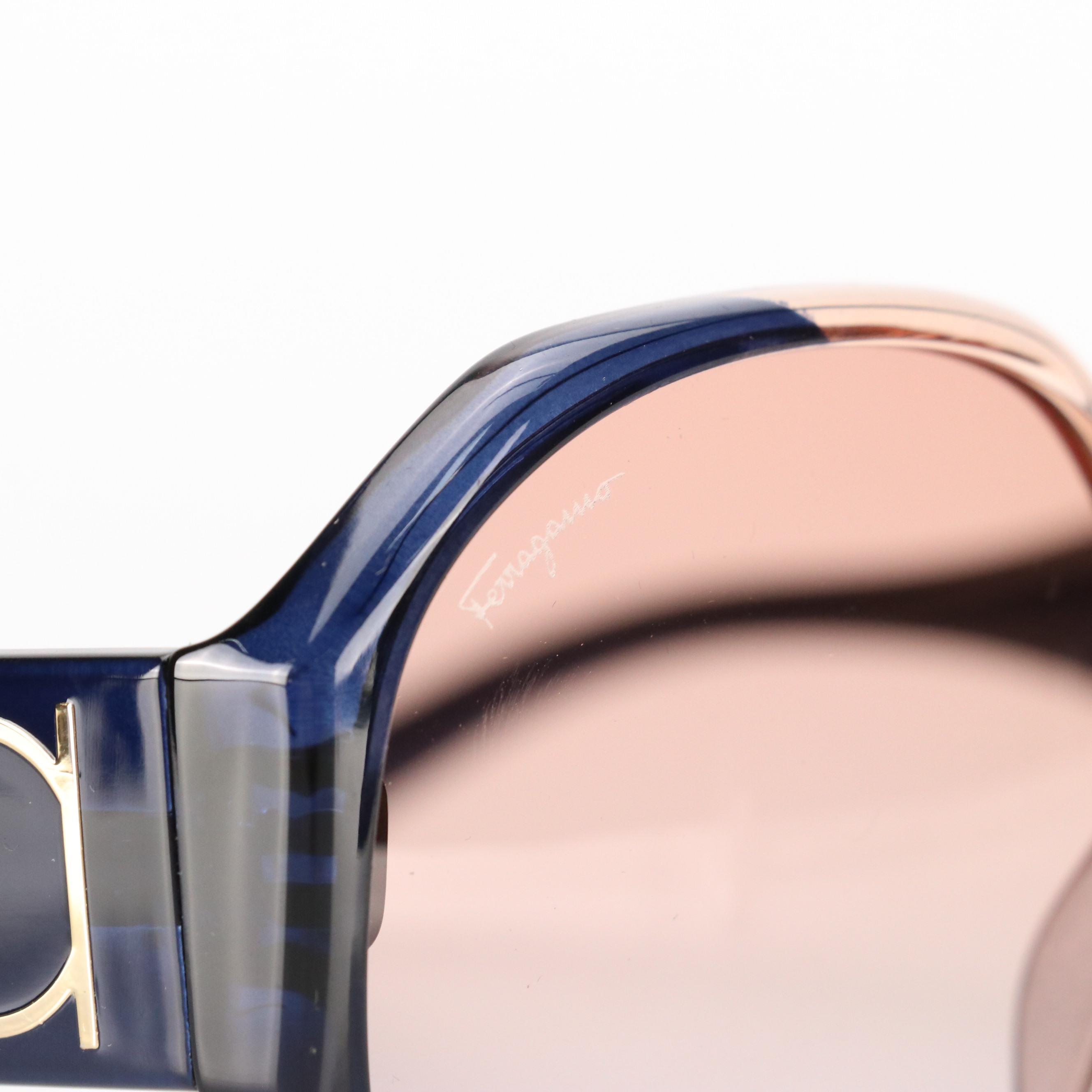 Salvatore Ferragamo SF943S Grey Rose Gradient Oversized Sunglasses w/ Case & Box