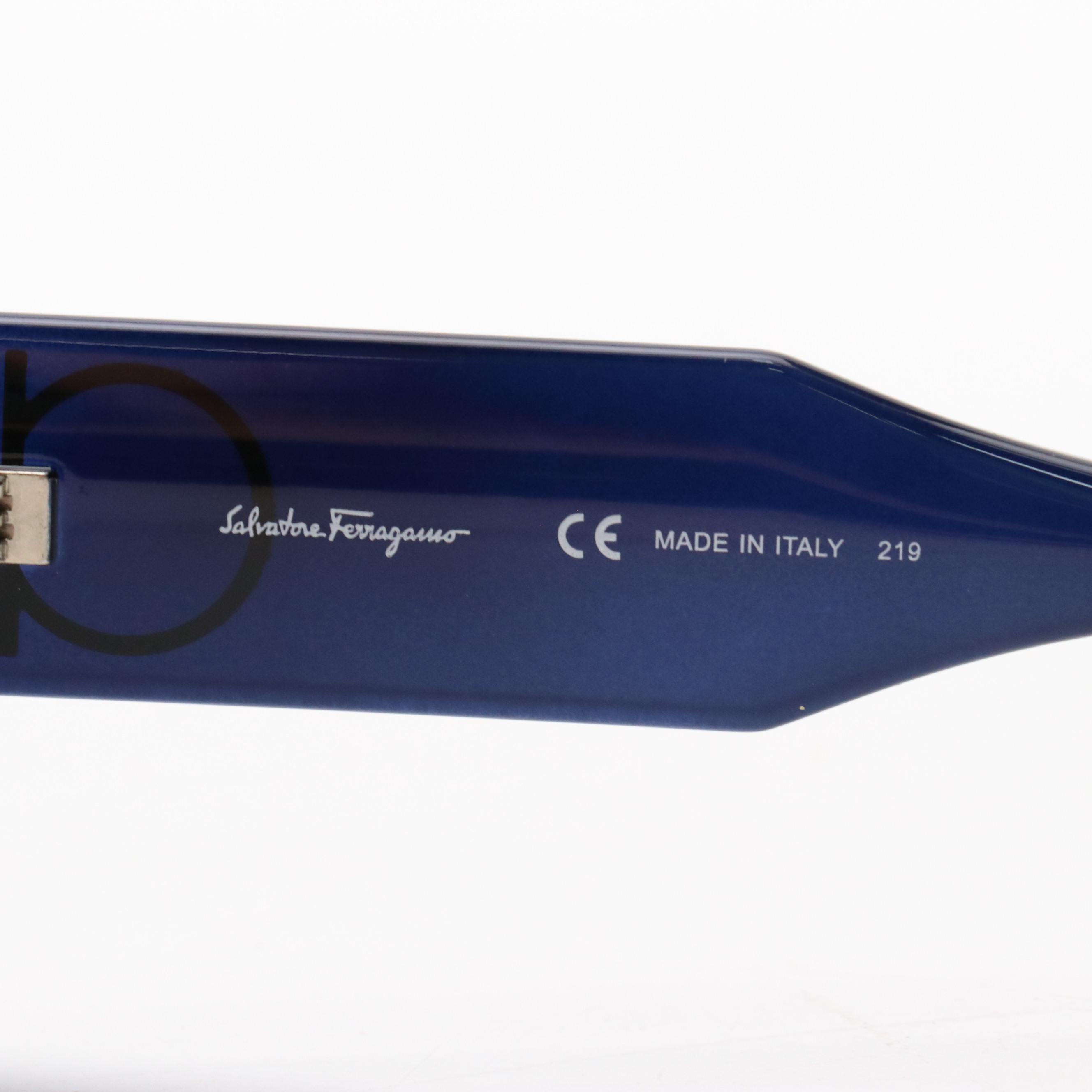 Salvatore Ferragamo SF943S Grey Rose Gradient Oversized Sunglasses w/ Case & Box