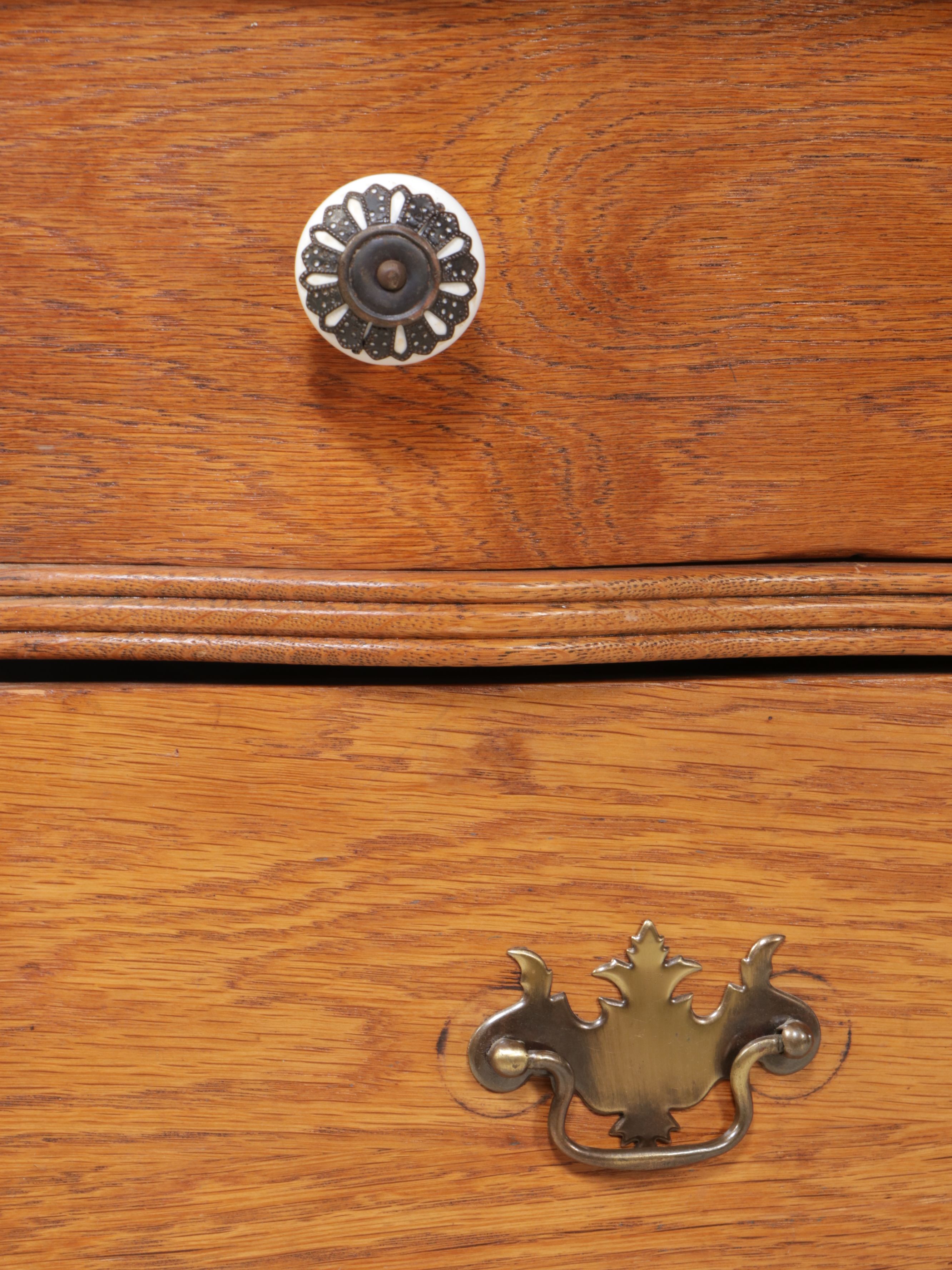 Serpentine Front Oak Chest of Drawers