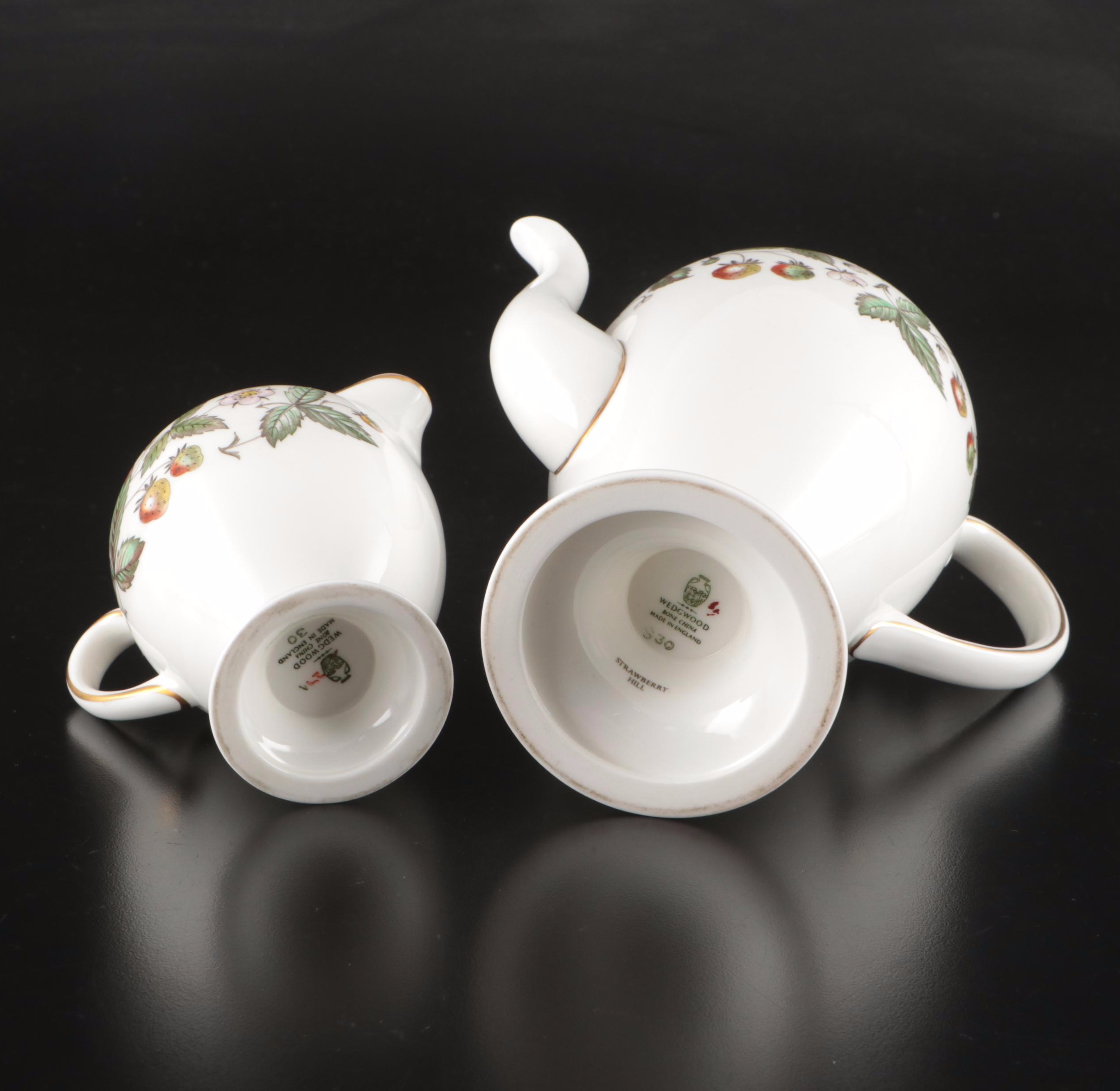 Wedgwood "Strawberry Hill" Ceramic Dinnerware, Mid to Late 20th Century