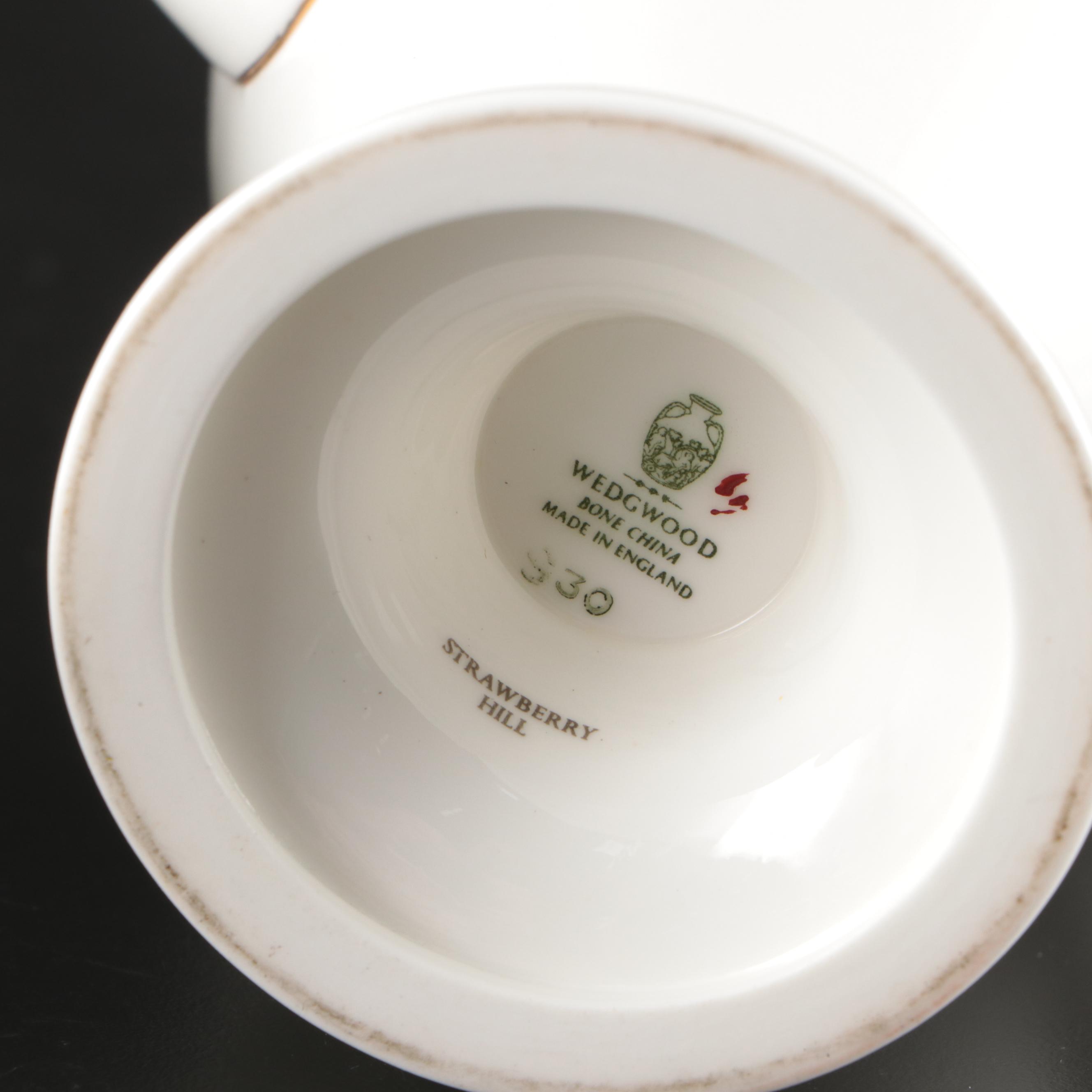 Wedgwood "Strawberry Hill" Ceramic Dinnerware, Mid to Late 20th Century