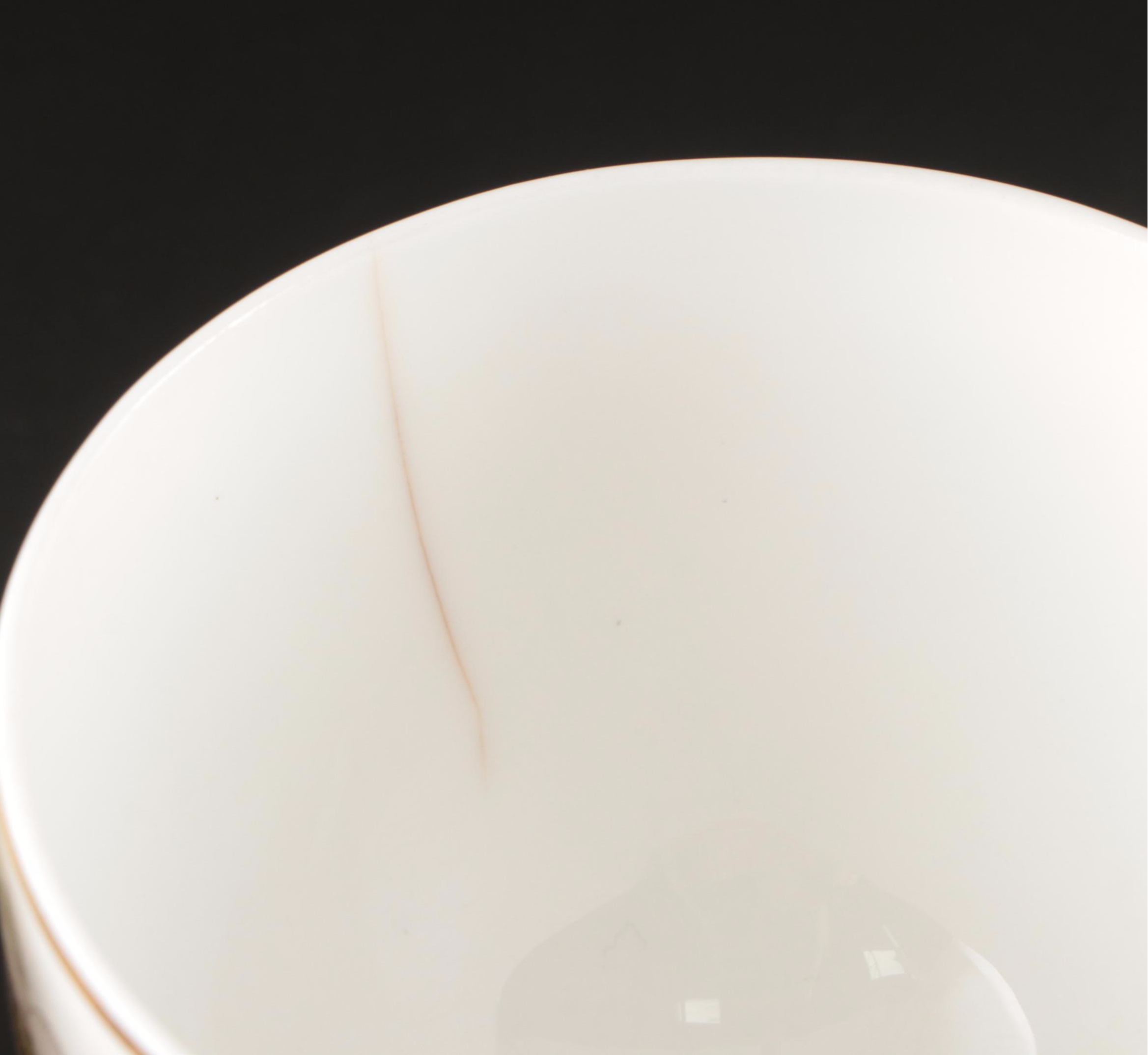 Wedgwood "Strawberry Hill" Ceramic Dinnerware, Mid to Late 20th Century