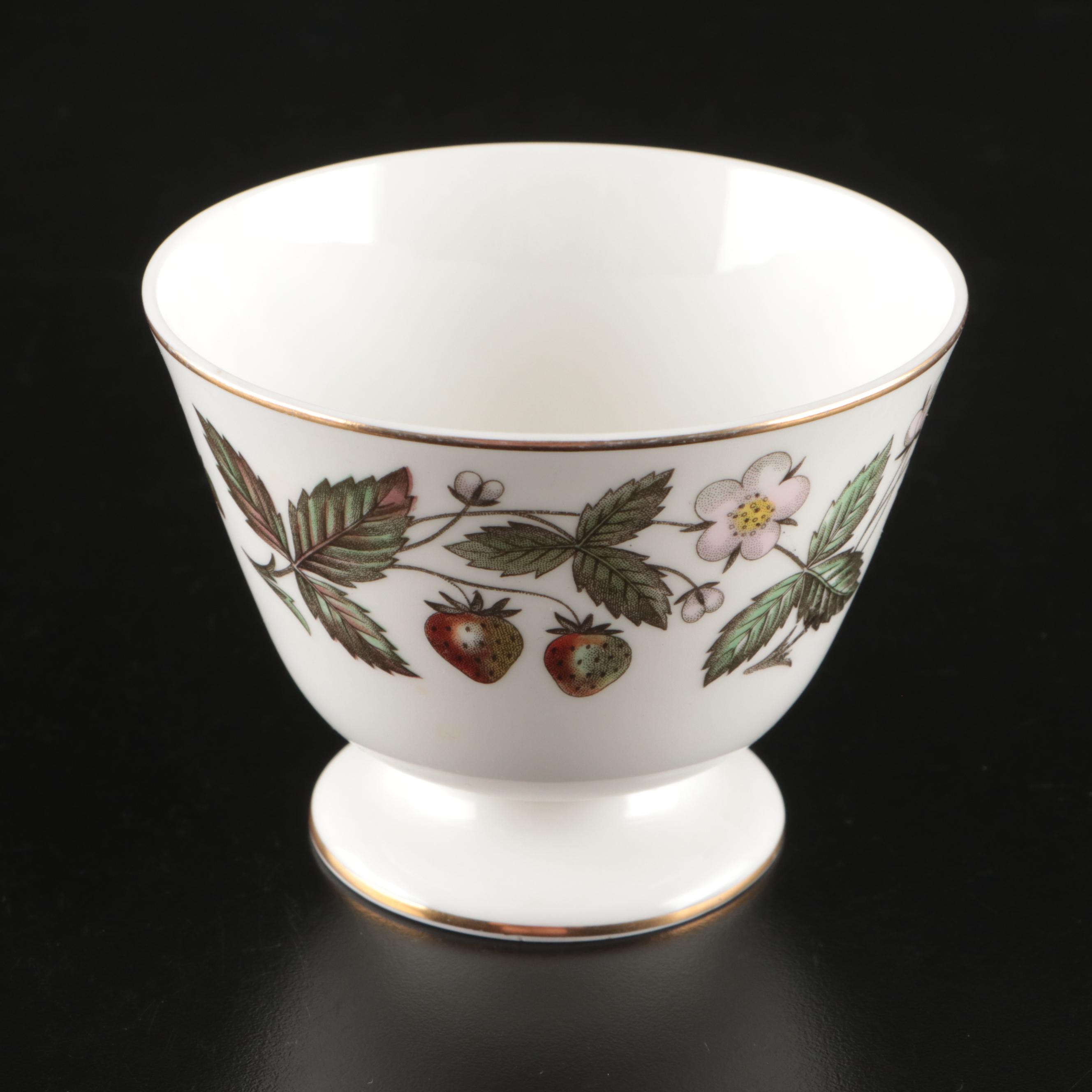 Wedgwood "Strawberry Hill" Ceramic Dinnerware, Mid to Late 20th Century