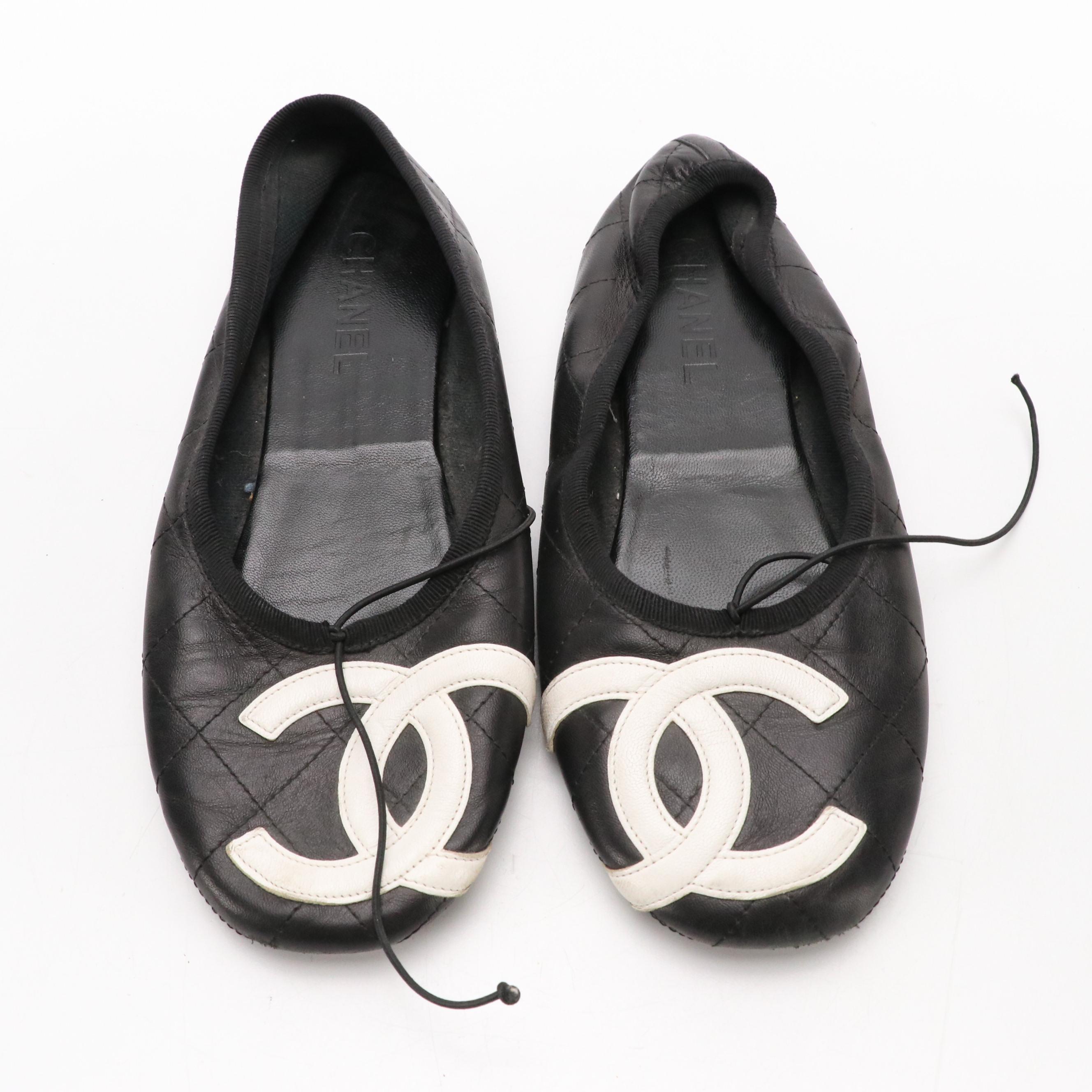 Chanel CC Stitched Cambon Ballet Flats in Black Quilted Calfskin Leather