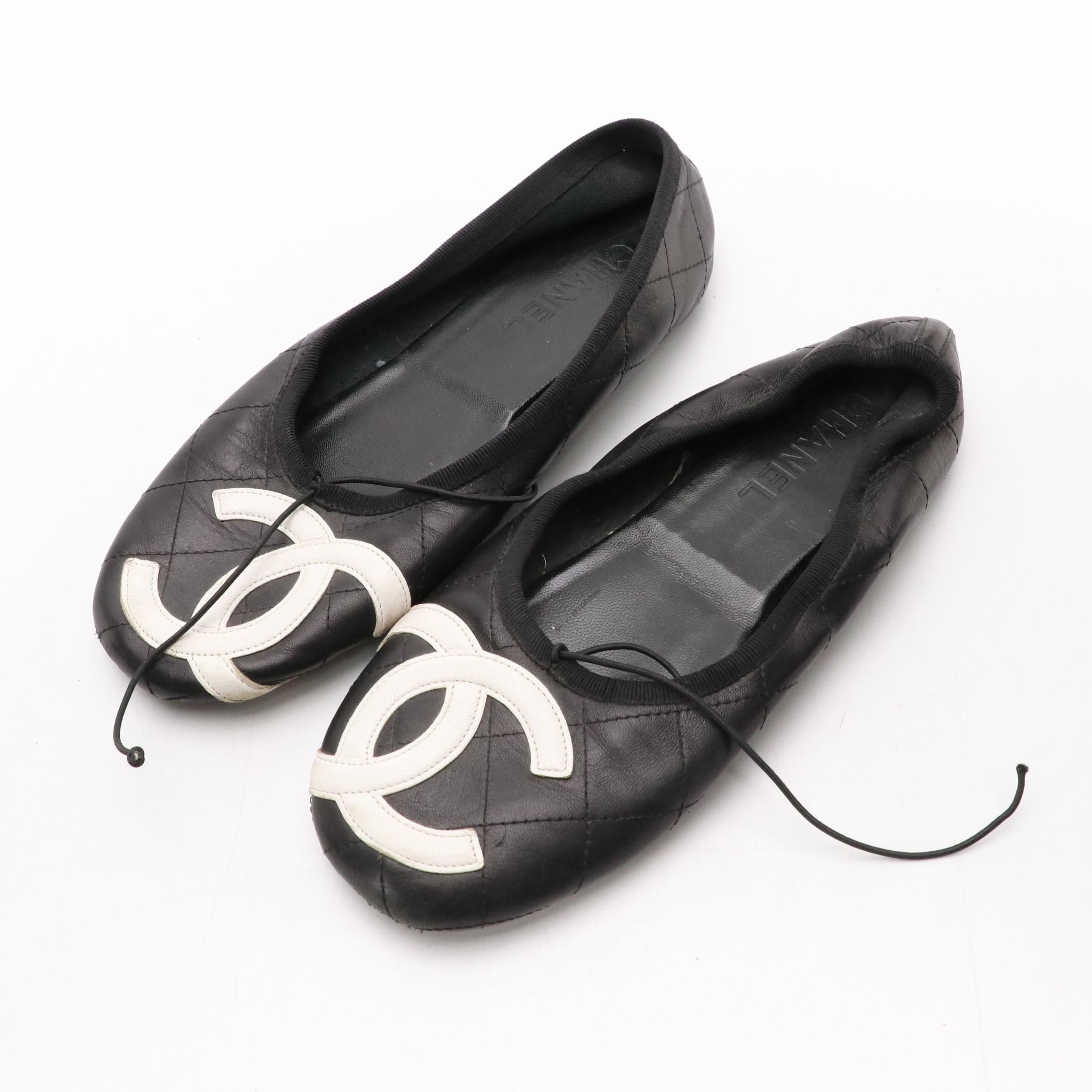 Chanel CC Stitched Cambon Ballet Flats in Black Quilted Calfskin Leather