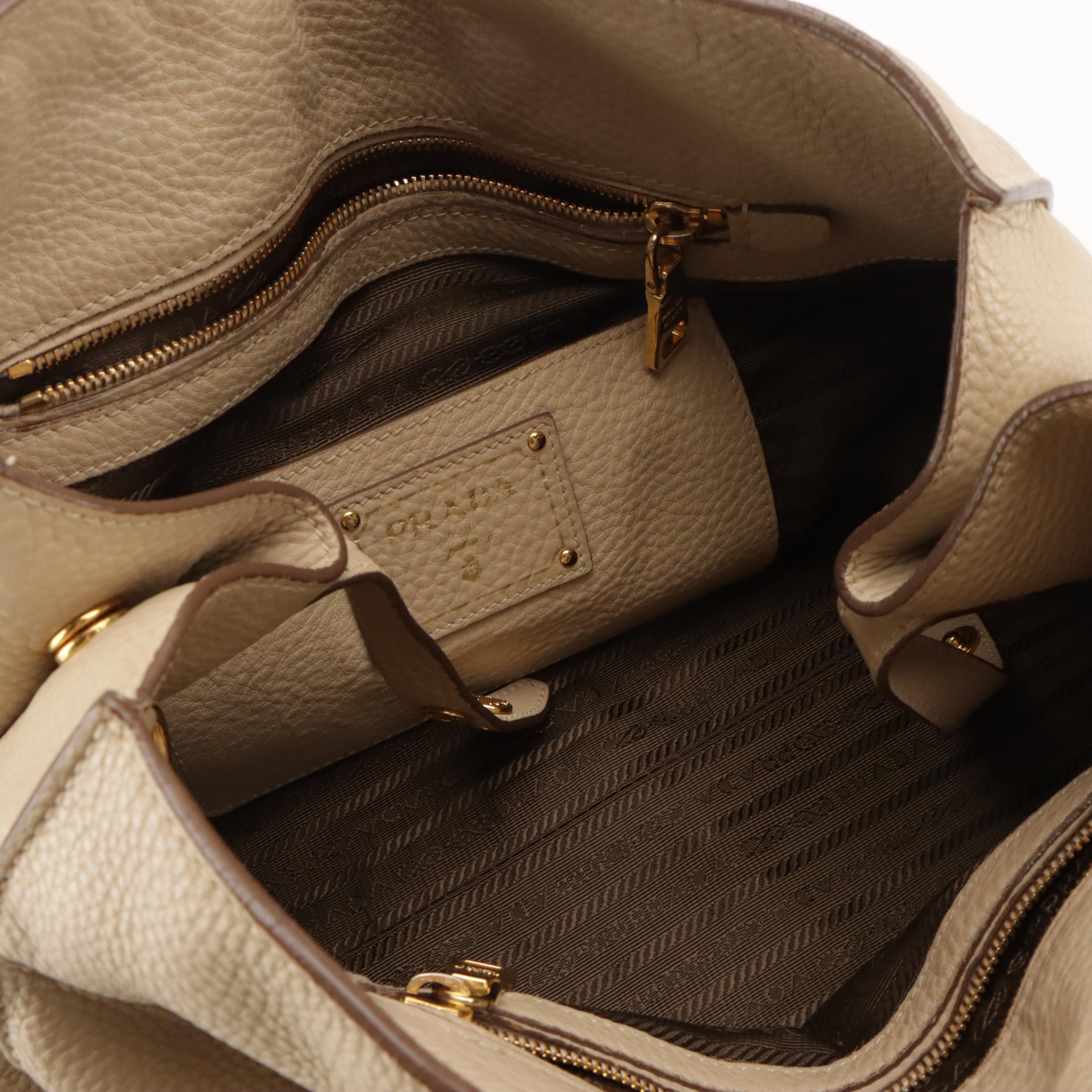 Prada Large Two-Way Shopping Tote Bag in Beige Vitello Daino Leather