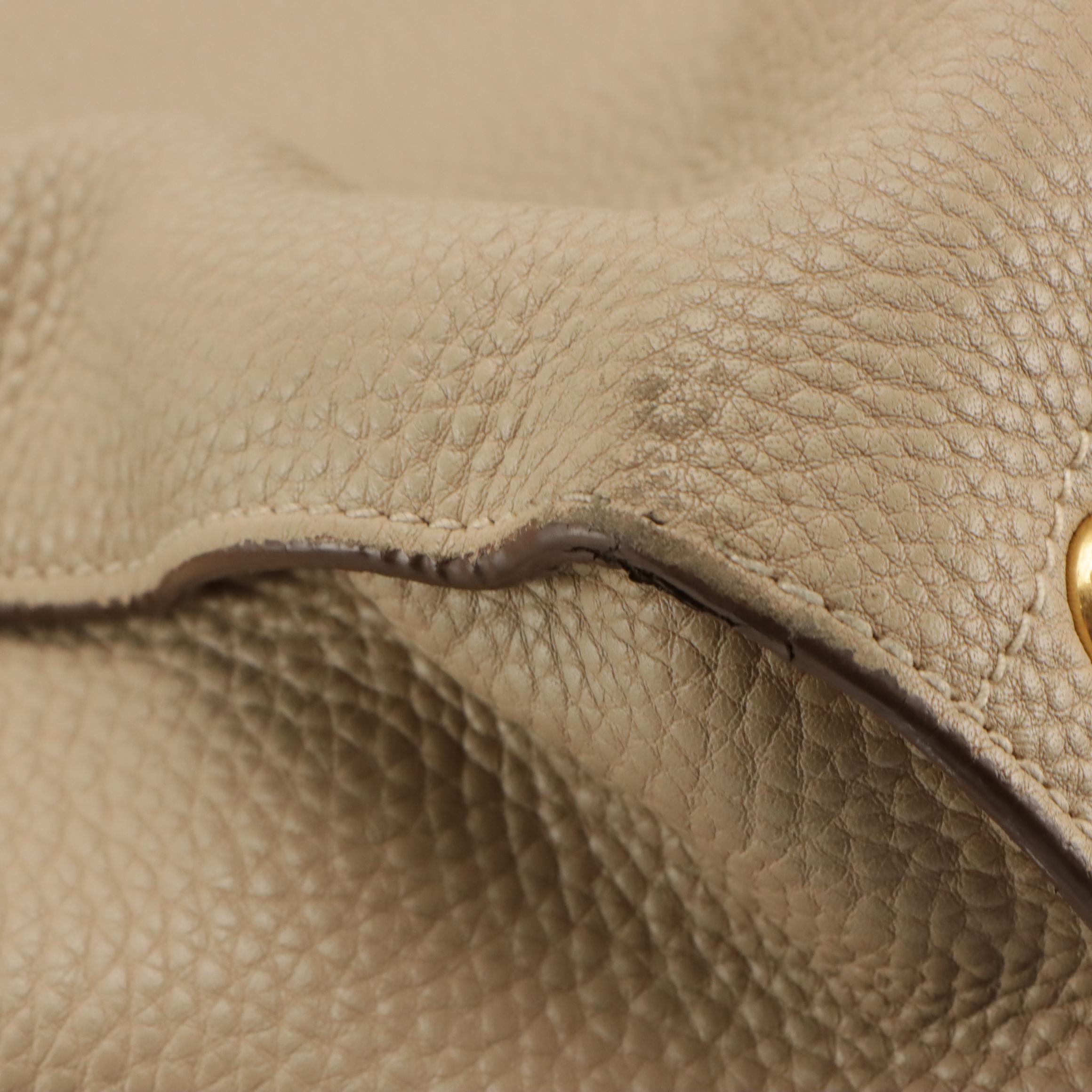 Prada Large Two-Way Shopping Tote Bag in Beige Vitello Daino Leather