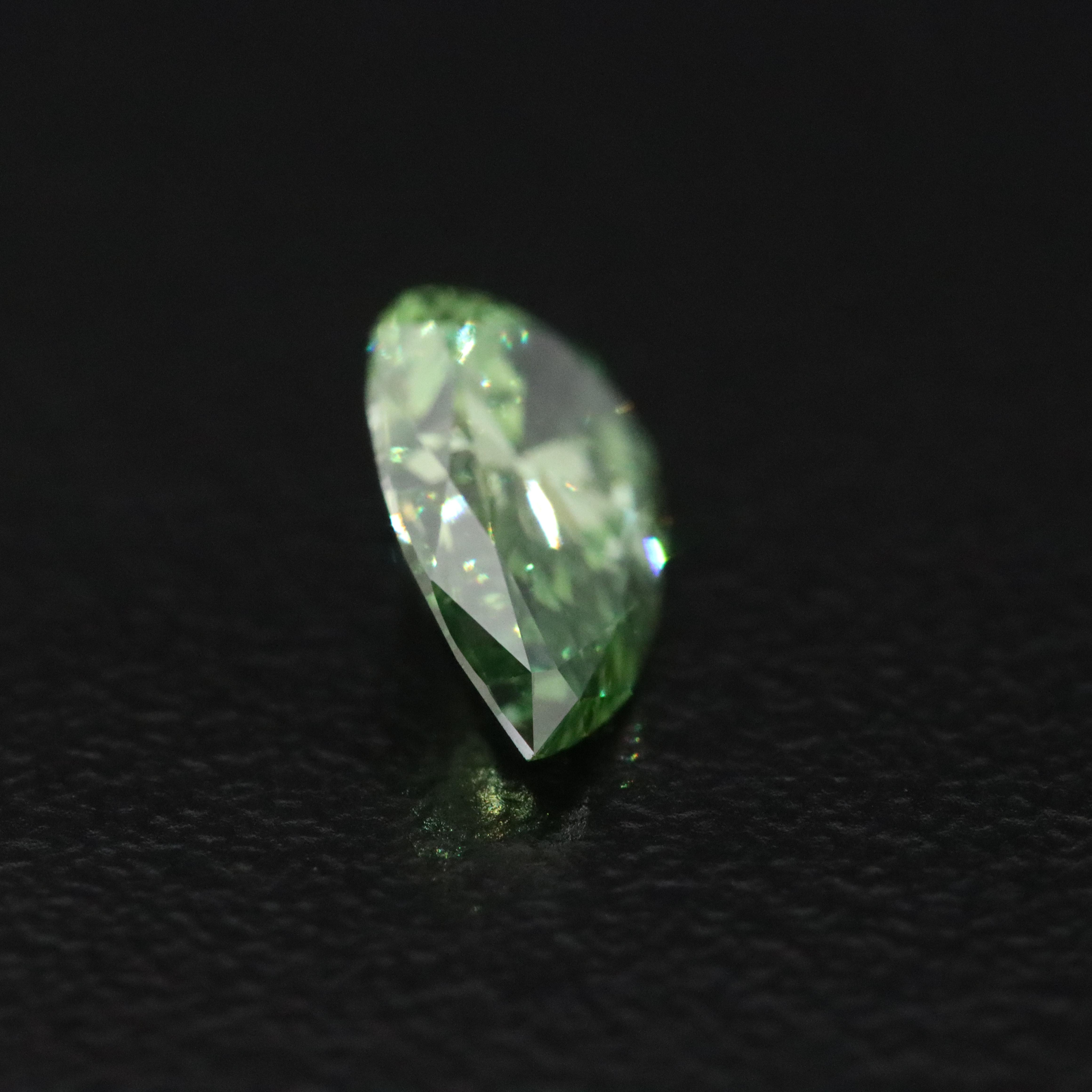 Loose 1.16 CT Lab Grown Fancy Green Diamond with IGI Report