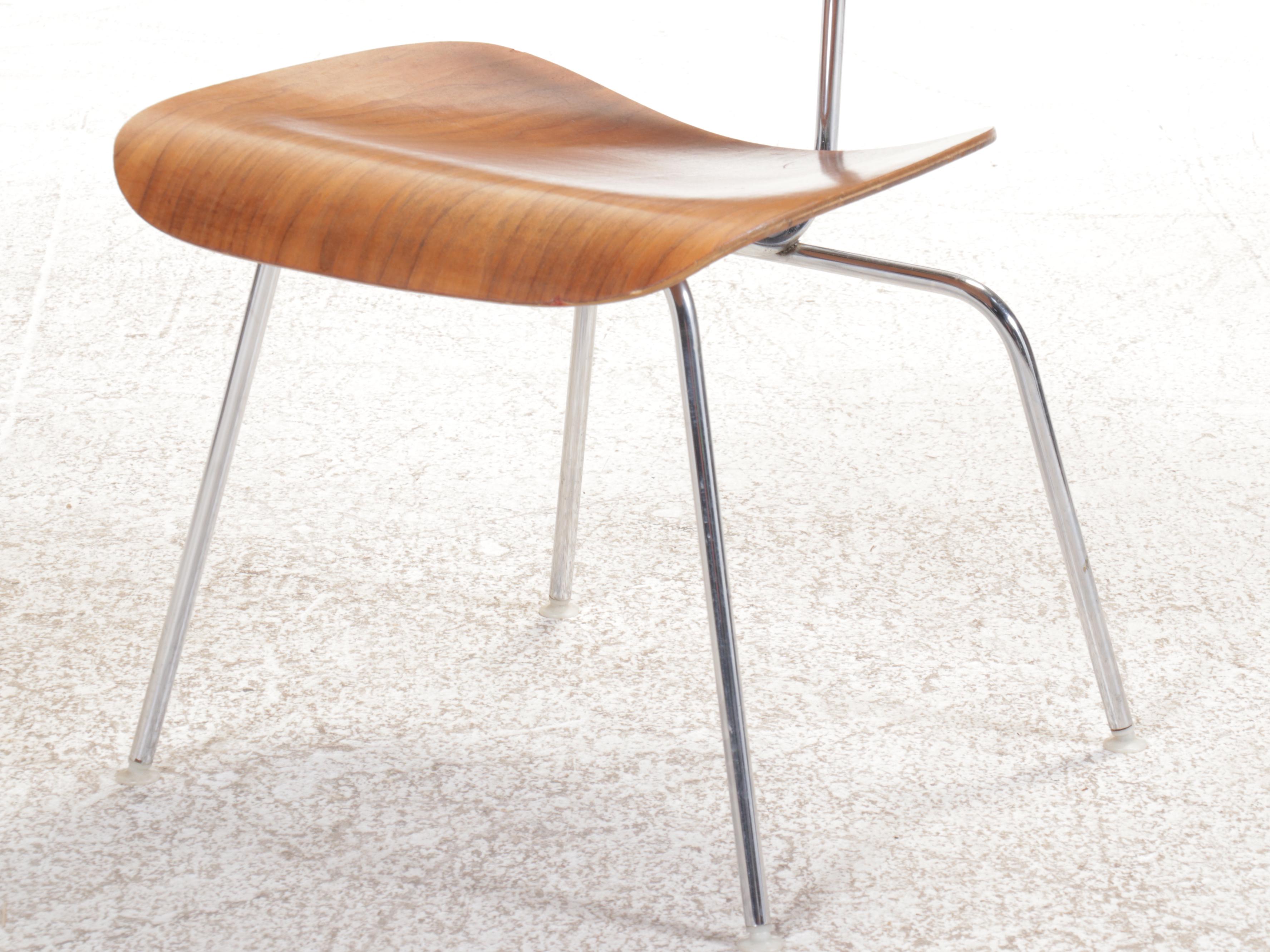 Herman Miller DCM Dining Chair Manner of Charles and Ray Eames