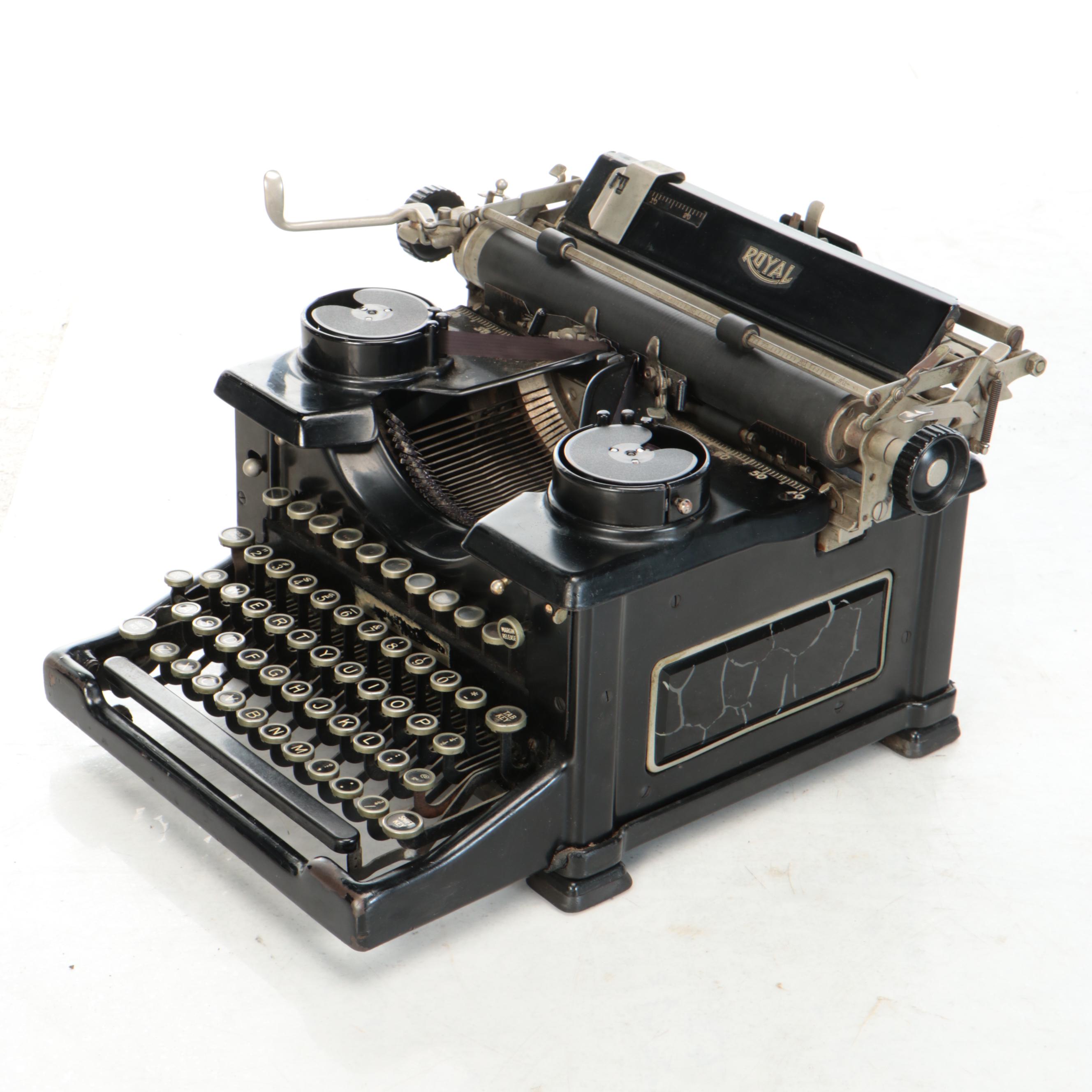 Royal Manual Typewriter, Early to Mid-20th Century