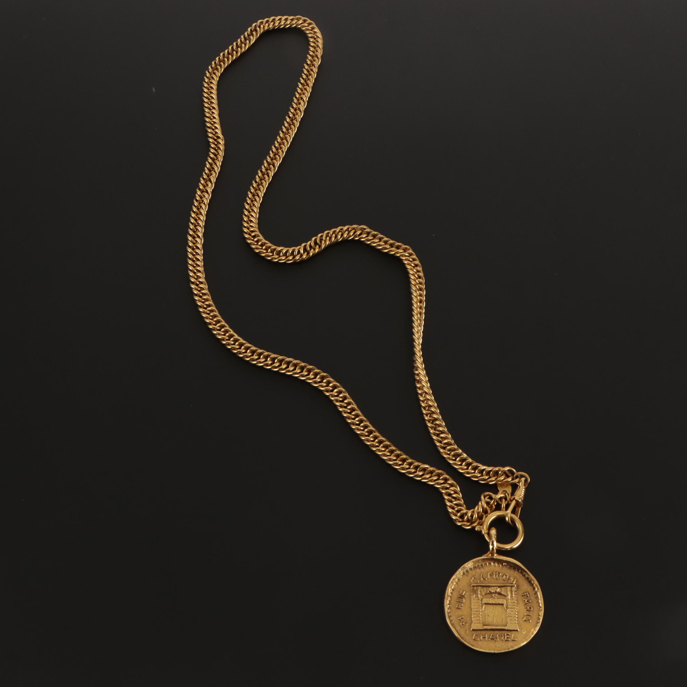 Chanel Vintage 31 Rue Cambon Pendant Necklace