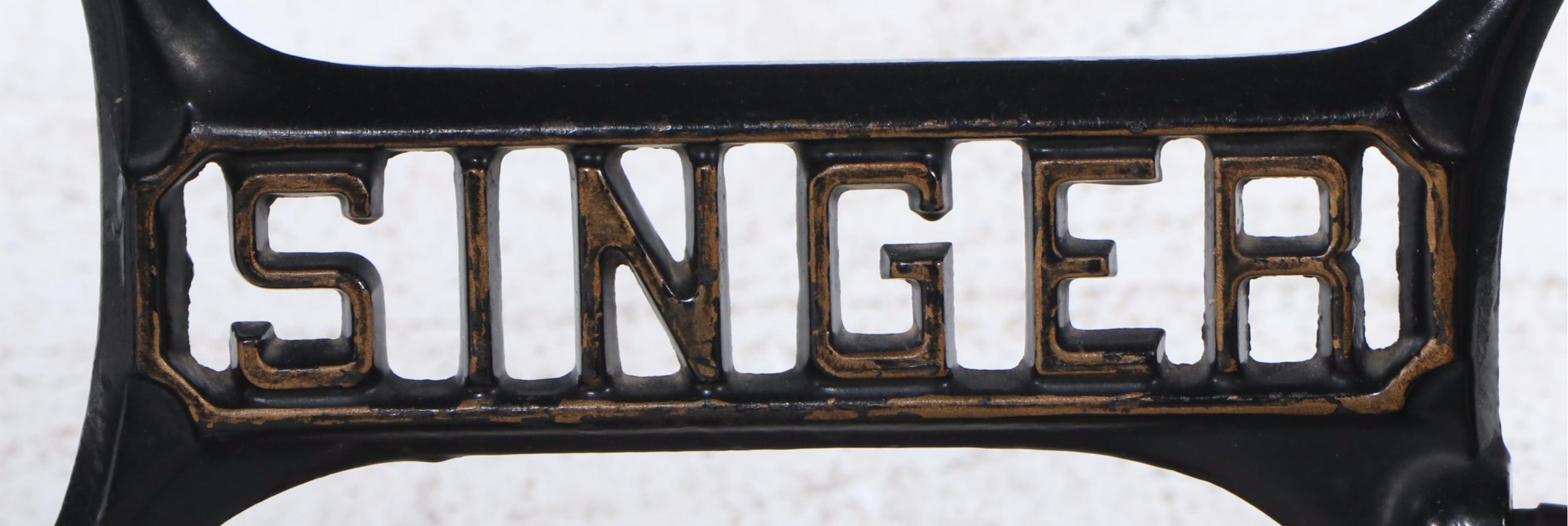 Singer Model 66 Sewing Machine Table, 1922