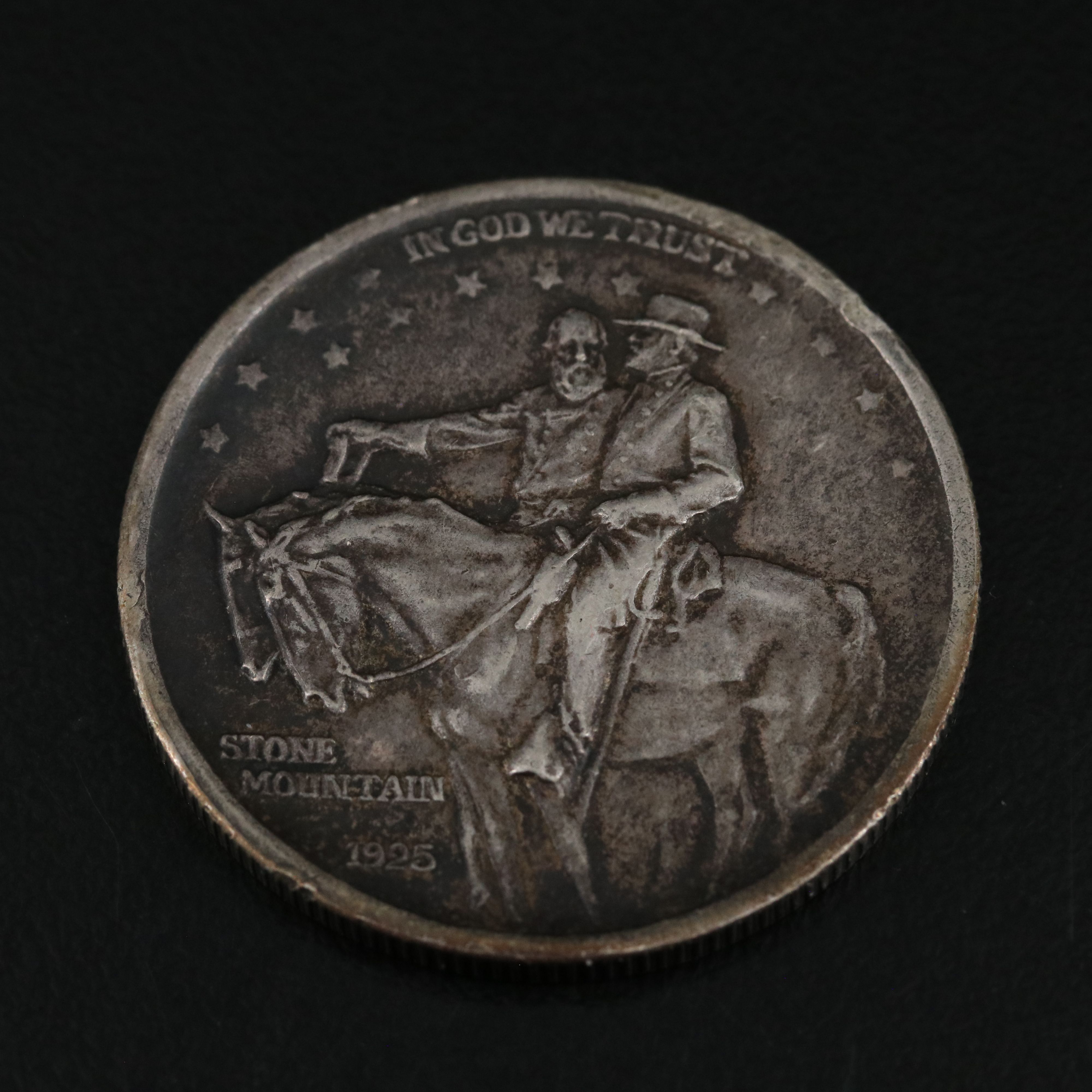 Three Silver United States Coins With Stone Mountain Commemorative