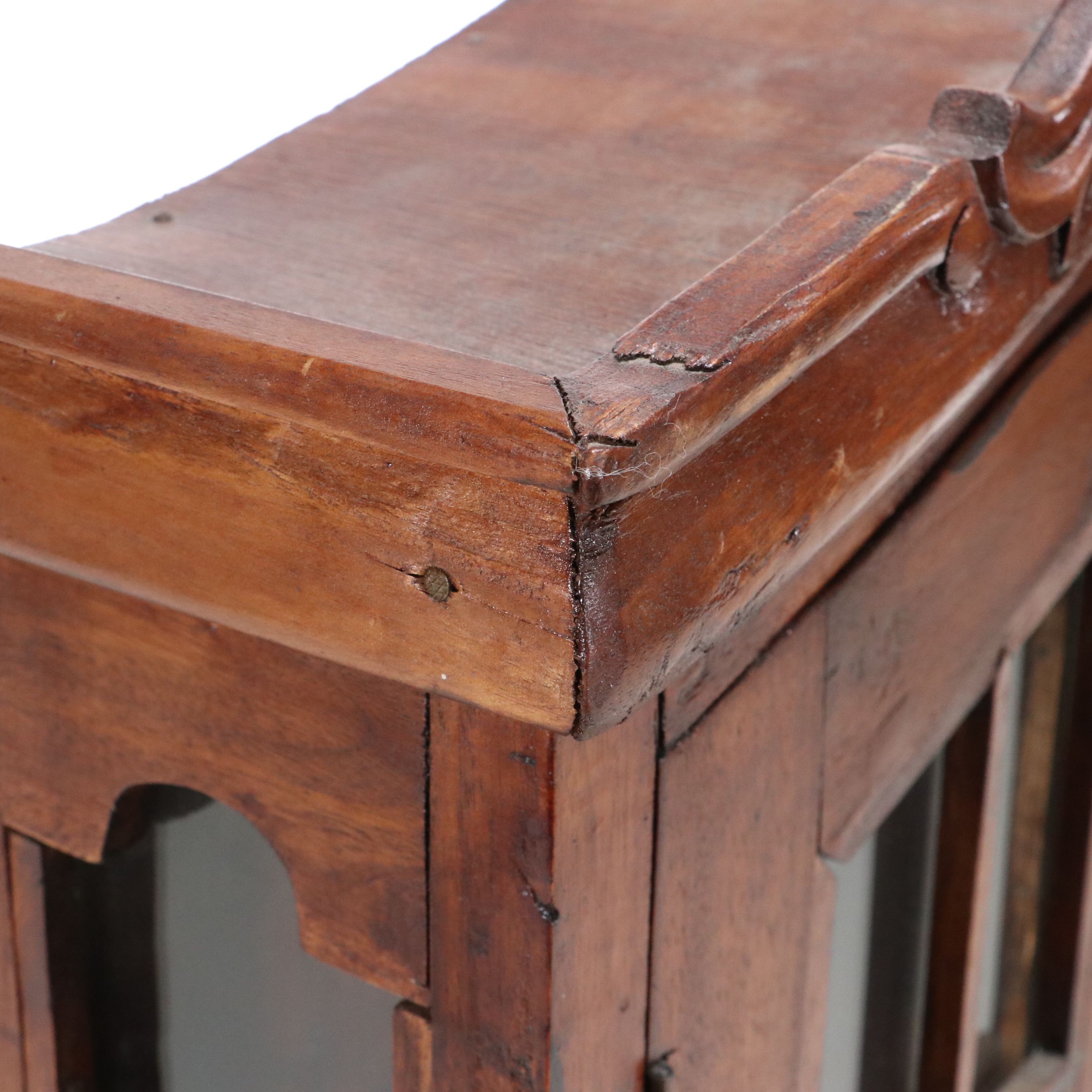 European Baroque Style Carved Wood Three-Shelf Wall Hanging Cabinet