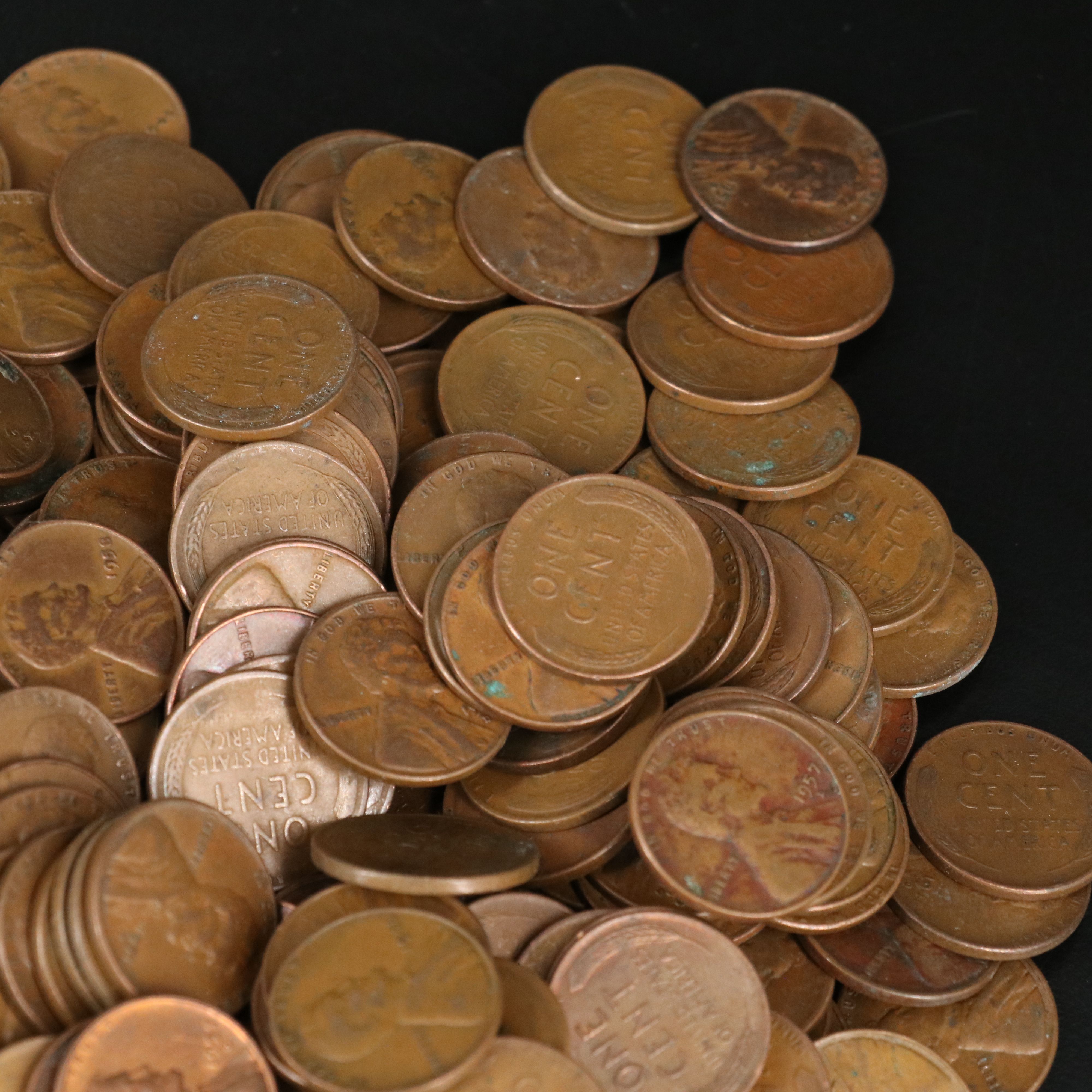 Collection of One Thousand Wheat Cents Including (50) 1943 WW2 Steel Cents