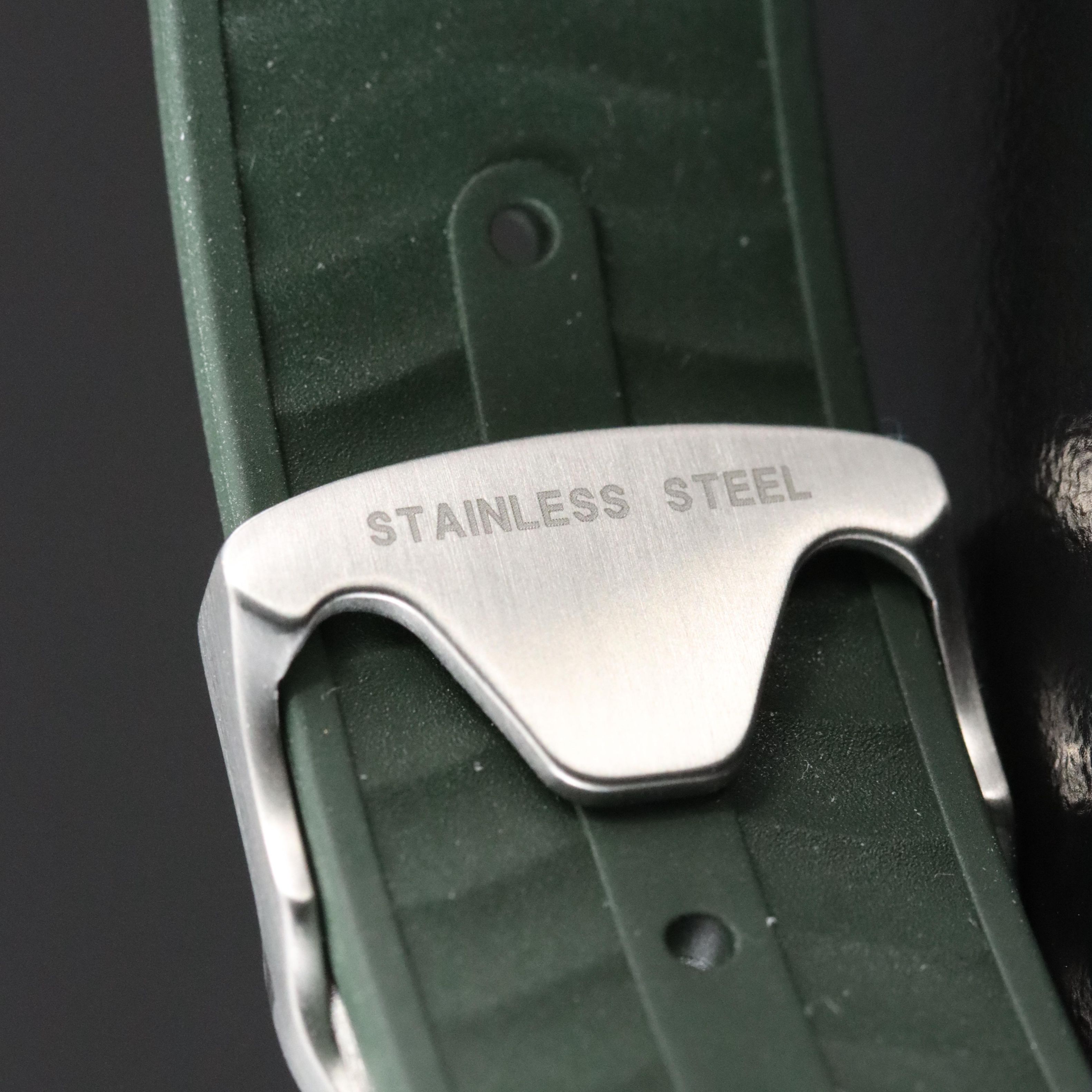 Omega Seamaster Diver 300m Green 42mm Steel Automatic Watch 210.32.42.20.10.001