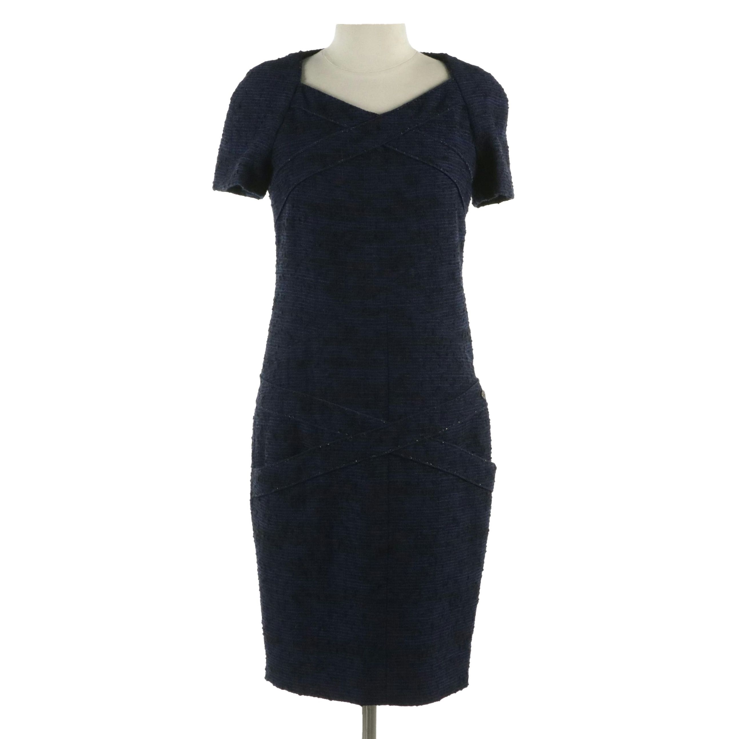 Chanel Bouclé Tweed Short Sleeve Dress in Alpaca and Wool Blend
