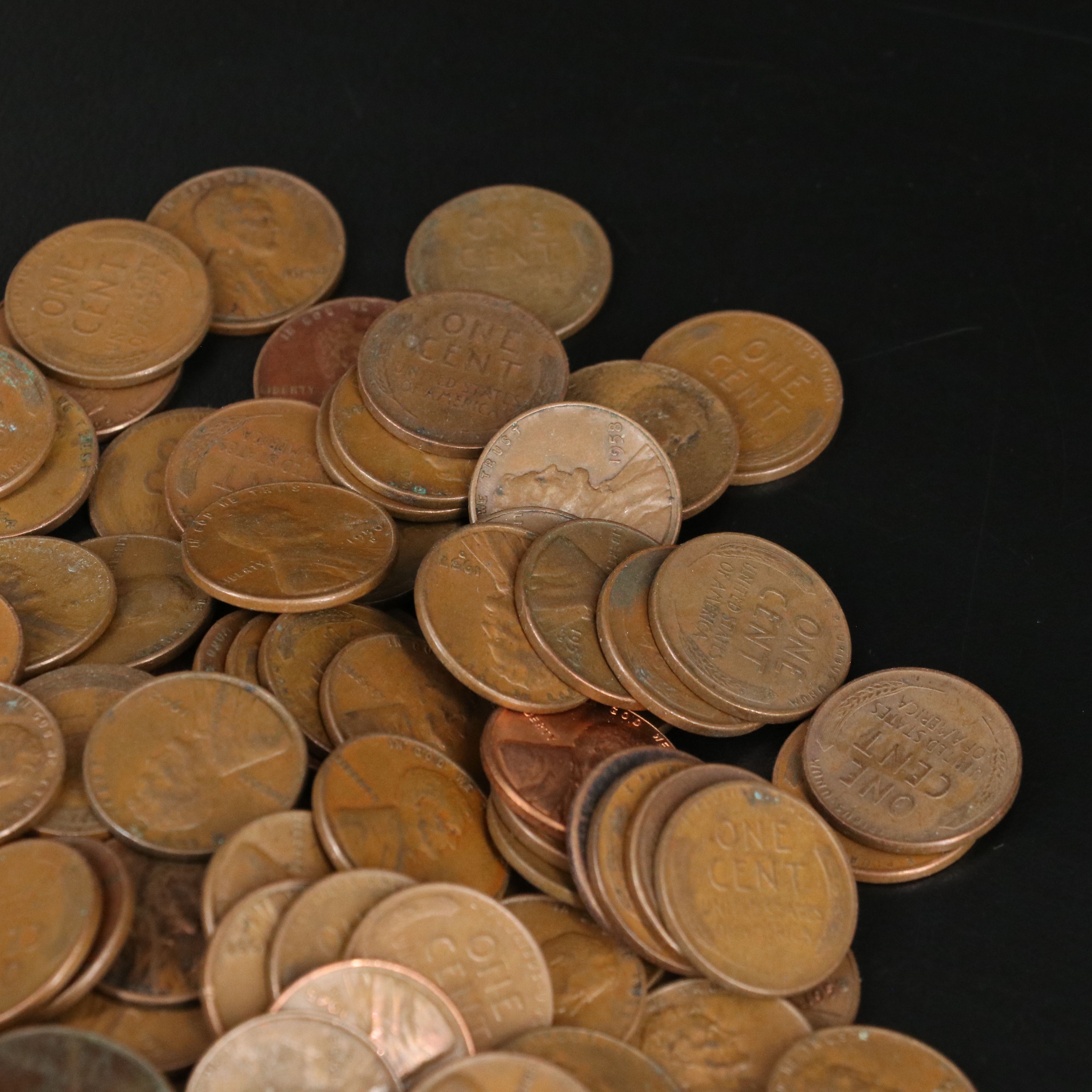 Collection of One Thousand Wheat Cents Including (50) 1943 WW2 Steel Cents