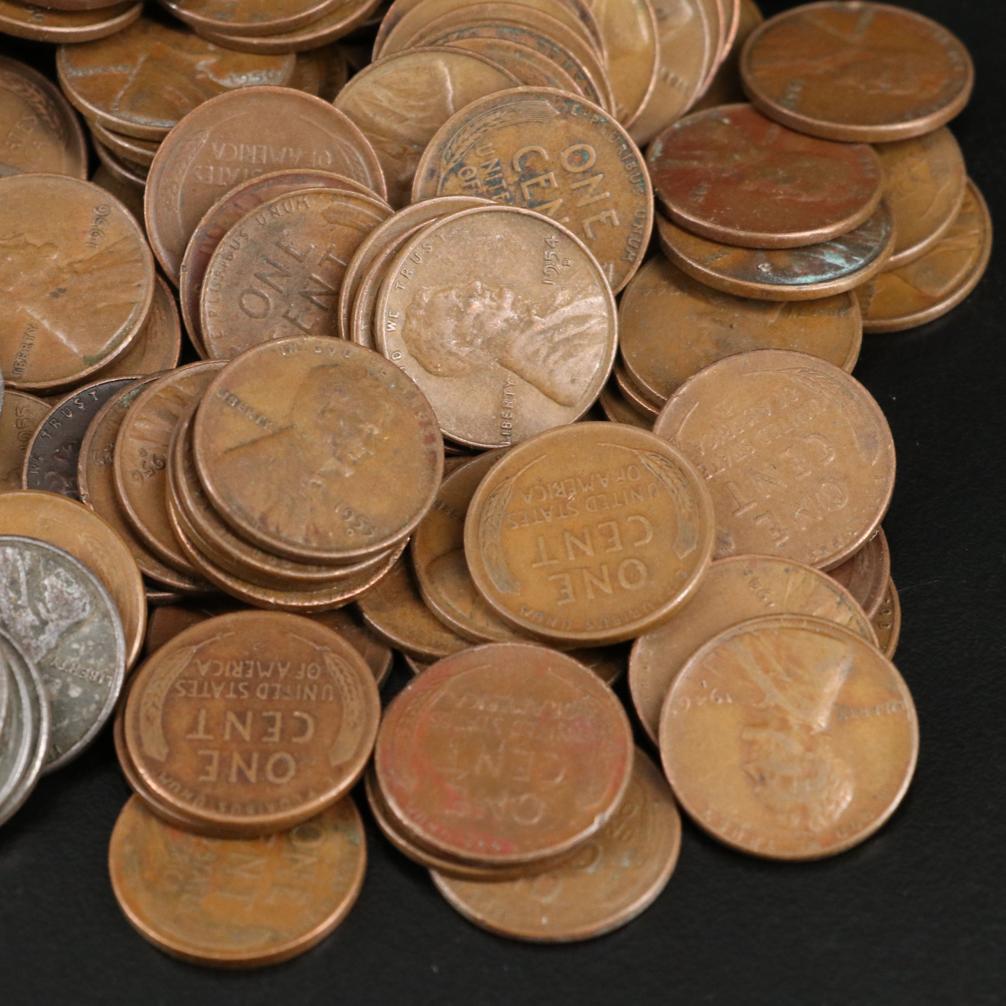 Collection of One Thousand Wheat Cents Including (50) 1943 WW2 Steel Cents