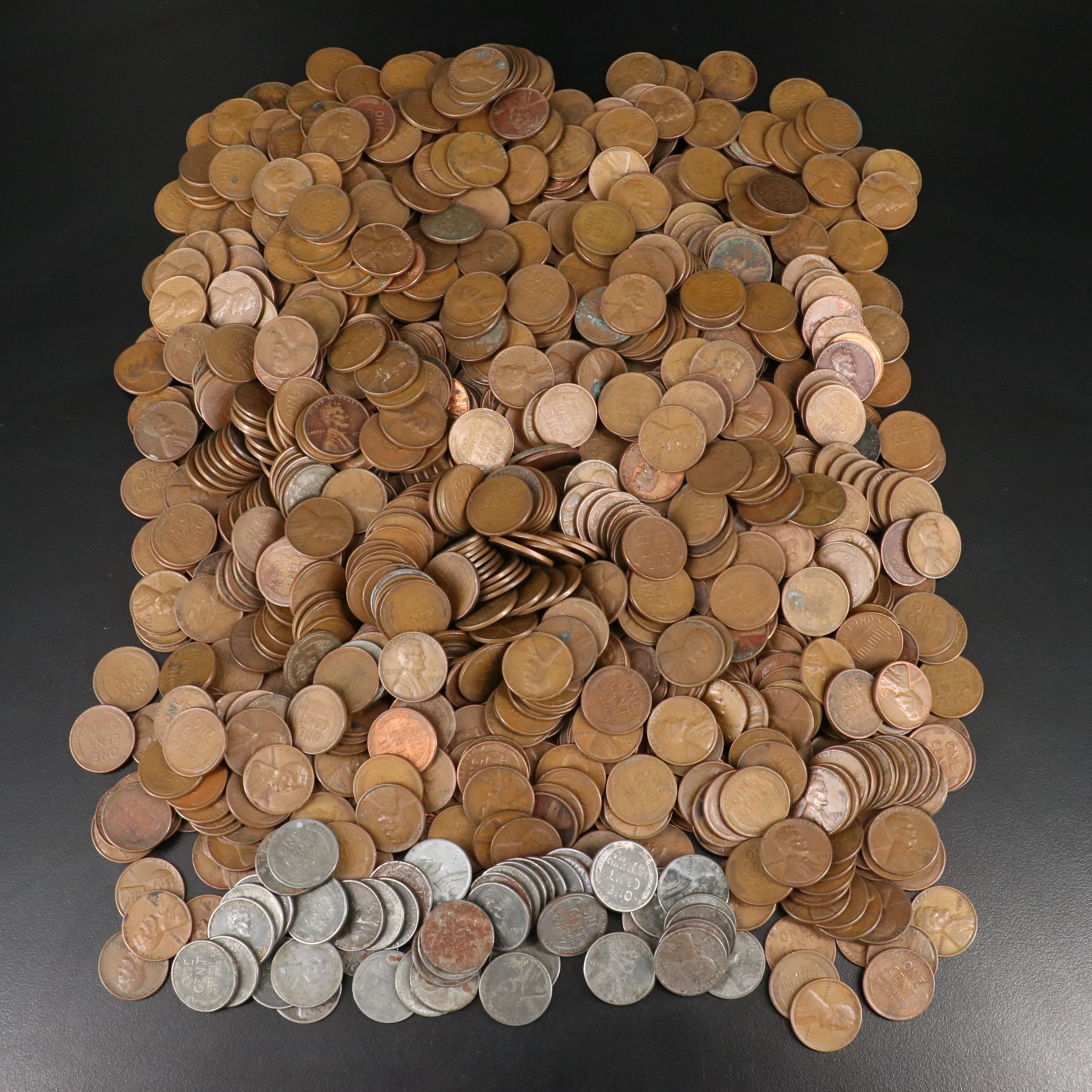 Collection of One Thousand Wheat Cents Including (50) 1943 WW2 Steel Cents