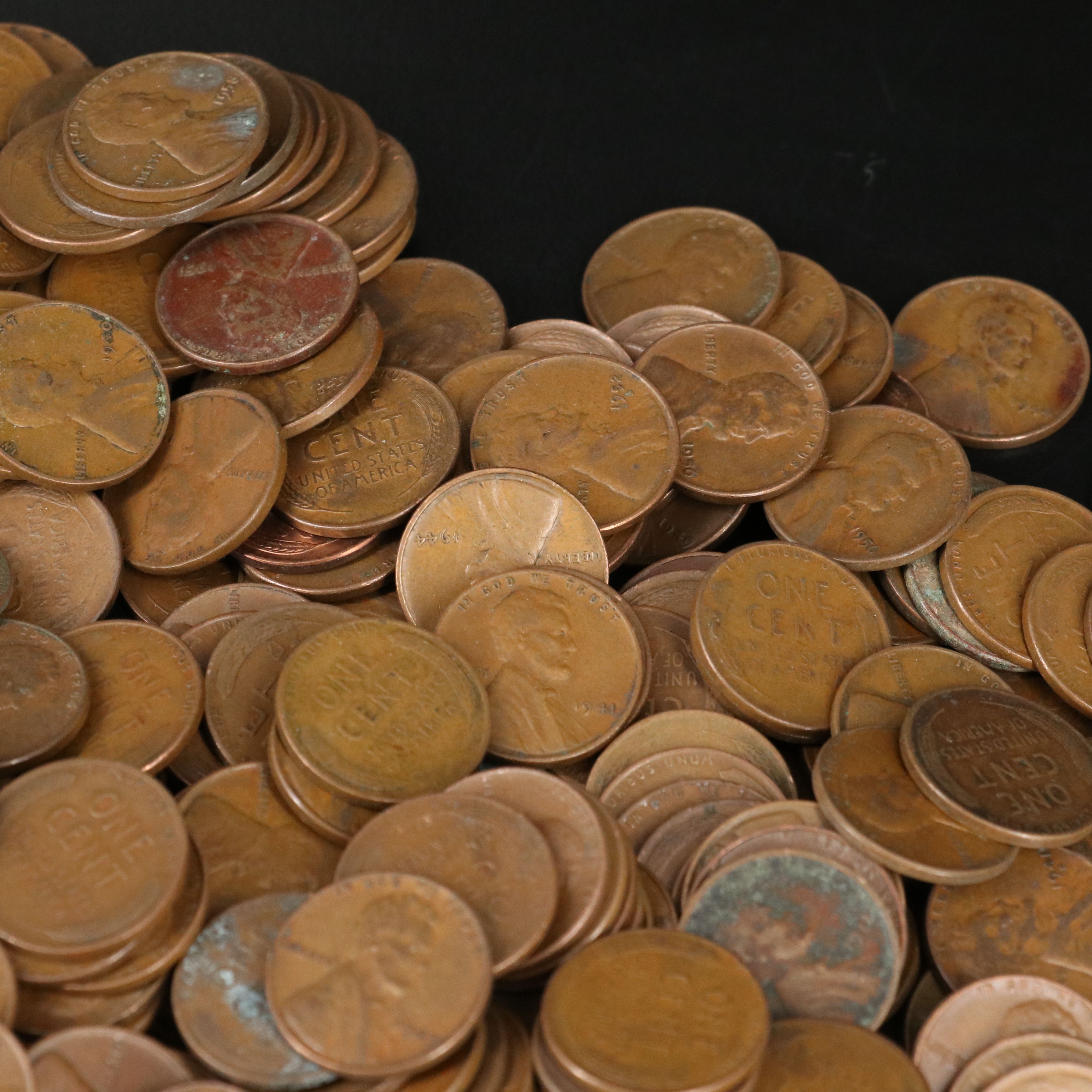 Collection of One Thousand Wheat Cents Including (50) 1943 WW2 Steel Cents
