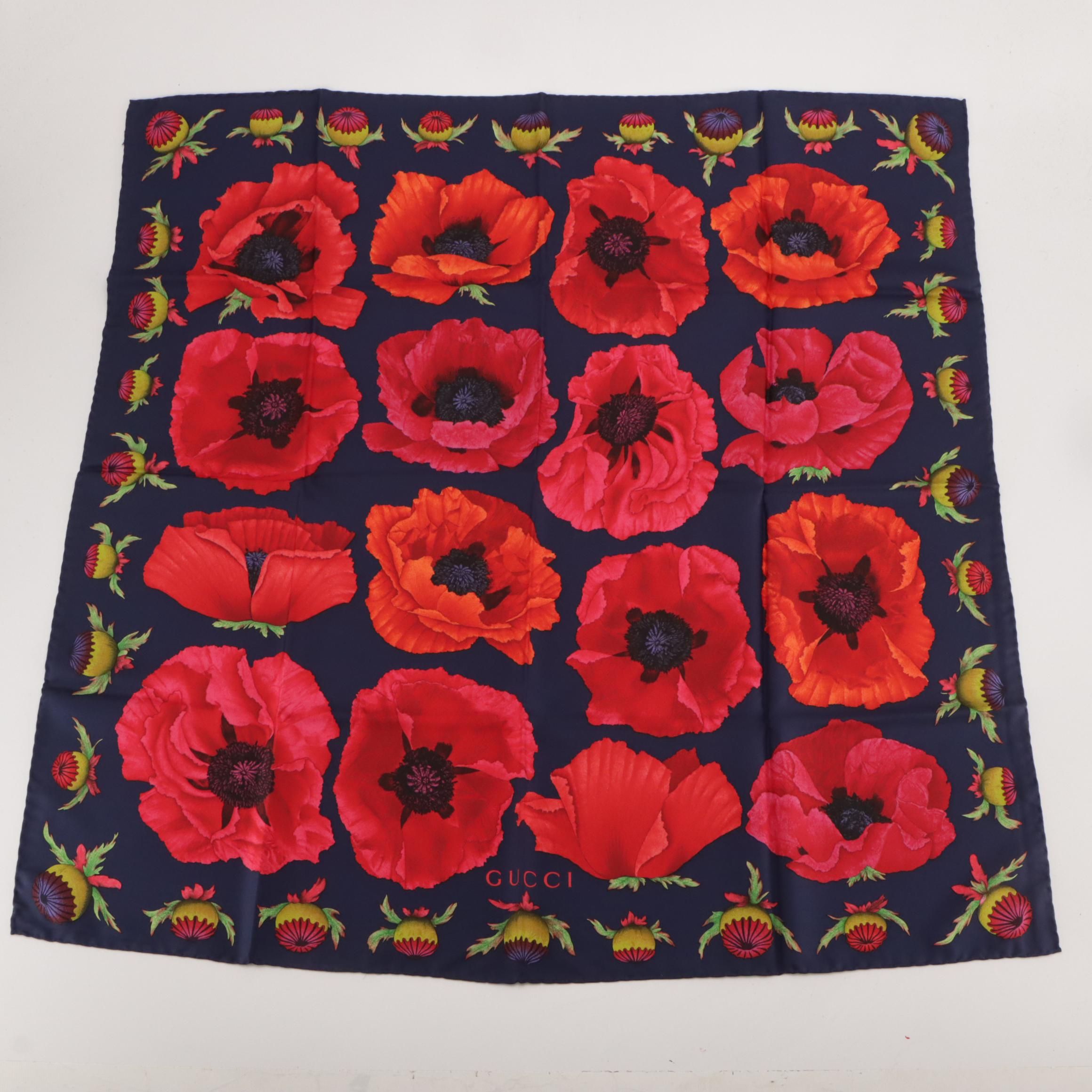 Gucci Poppy Print Scarf 90 in Silk Twill with Gift Sleeve