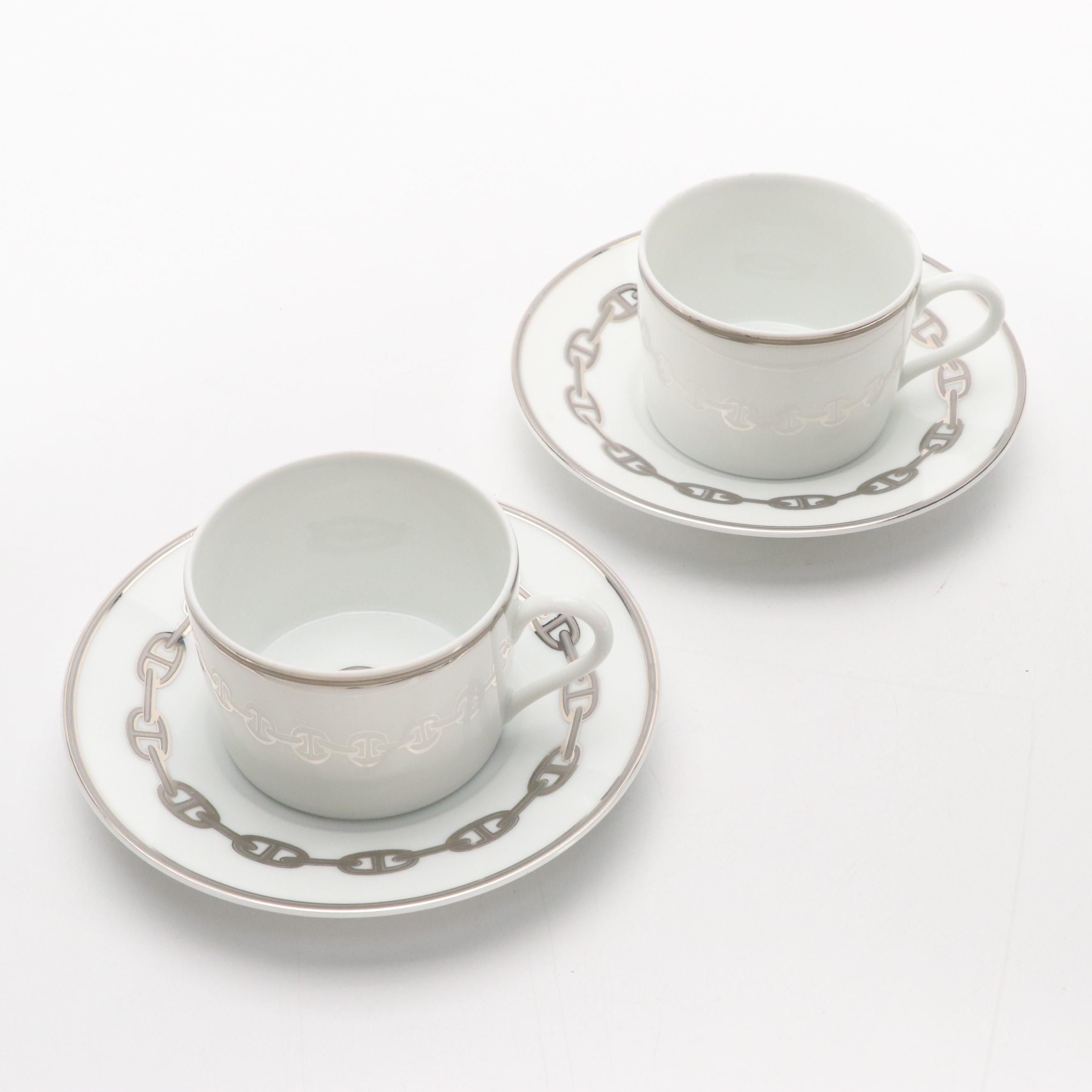 Hermès "Chaine d'Ancre" Porcelaine Tea Cups and Saucers Set, With Box
