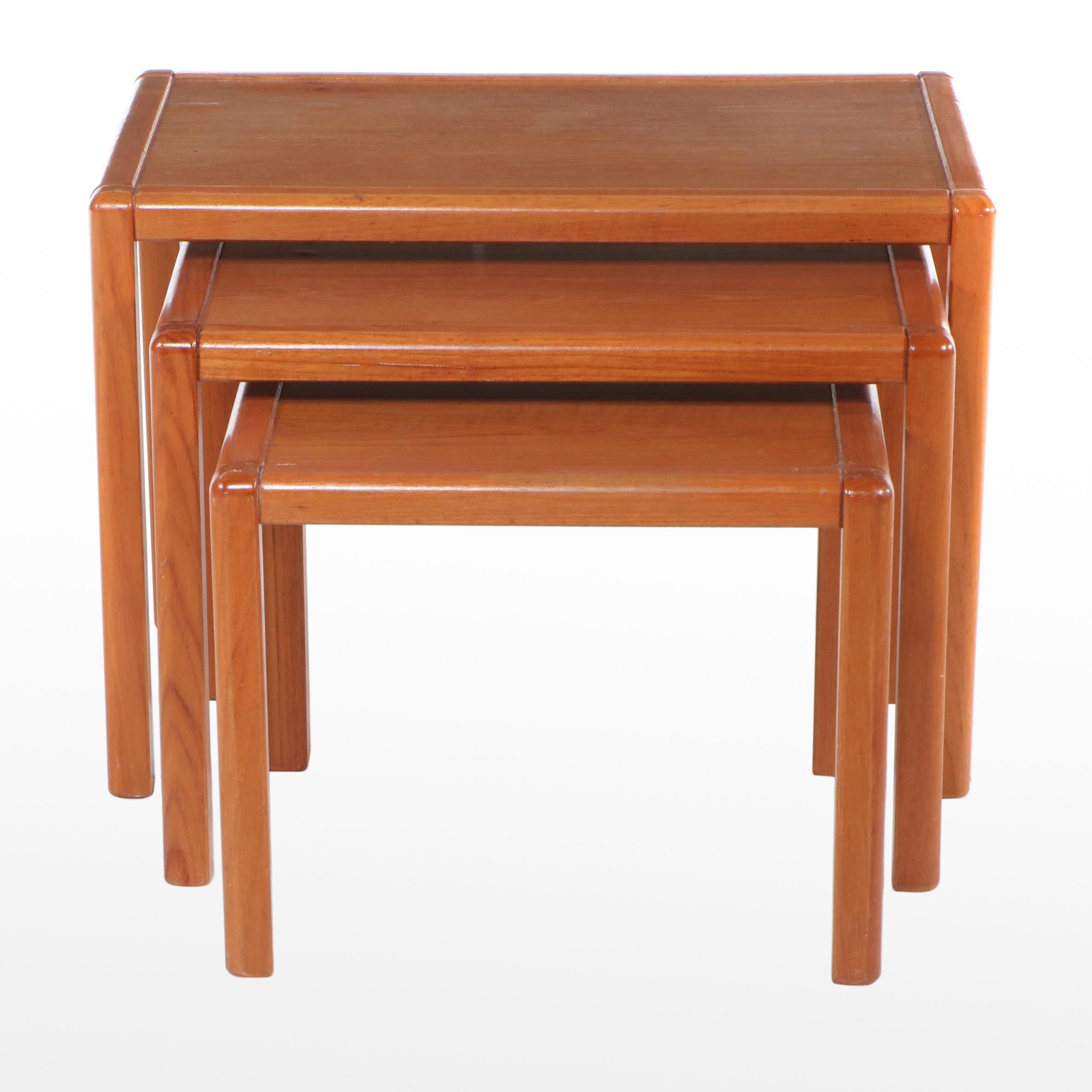 Mid Century Modern Style Wooden Nesting Tables