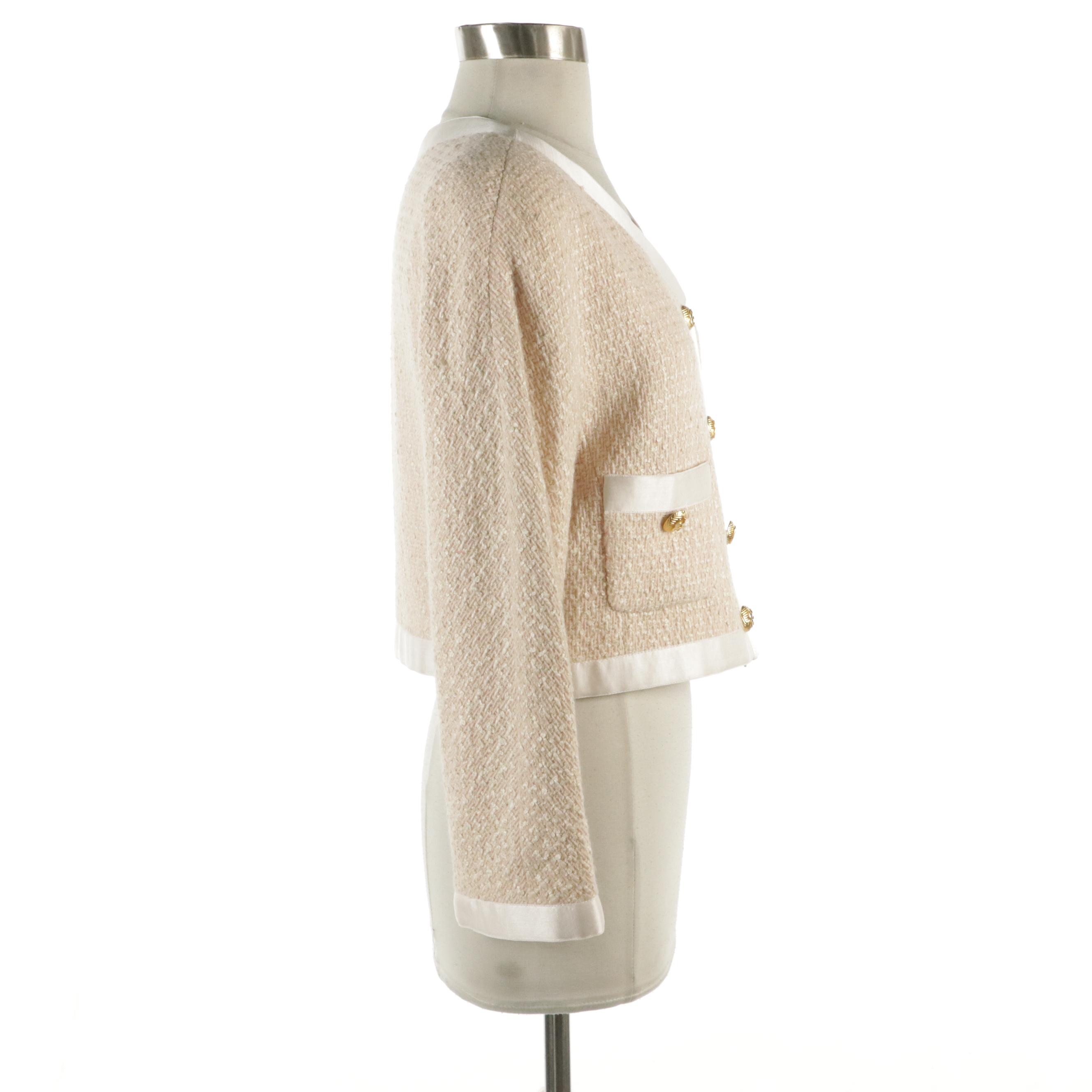 Chanel Cropped Blazer Jacket Beige Tweed White Silk Trimming, 1990 Vintage