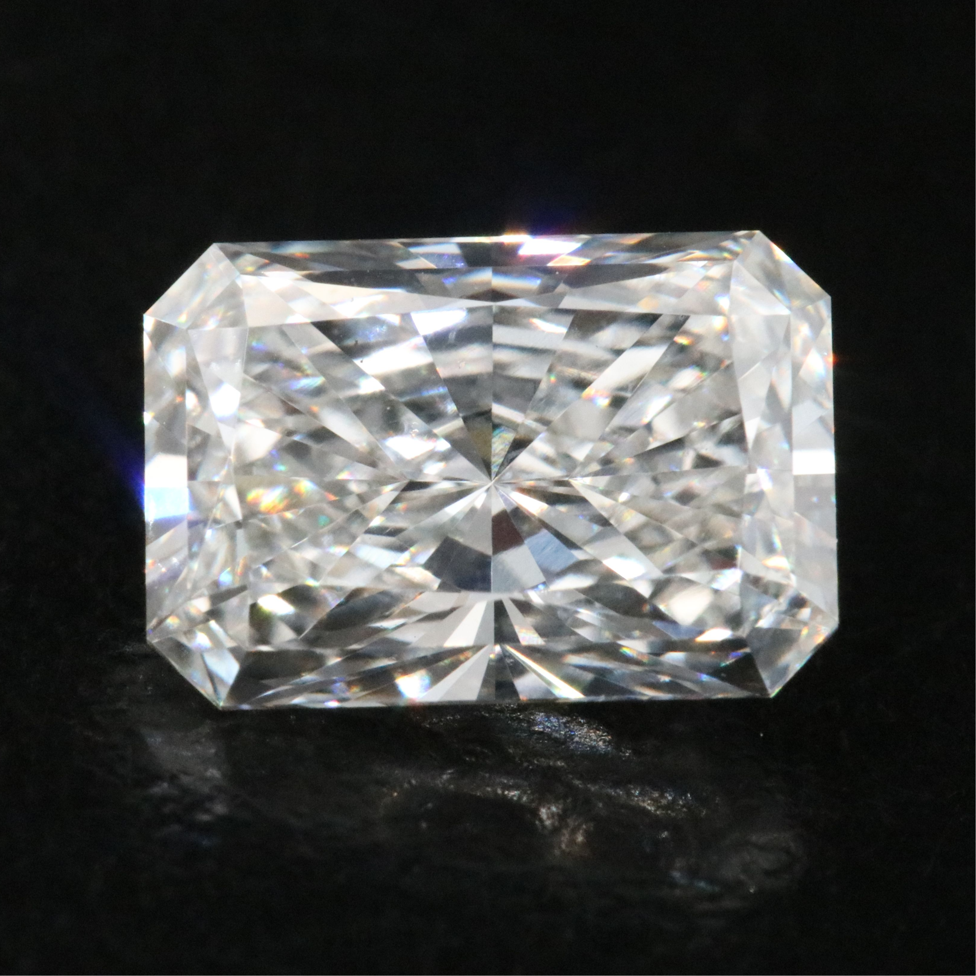 Loose 1.85 CT Lab Grown Diamond with IGI Report