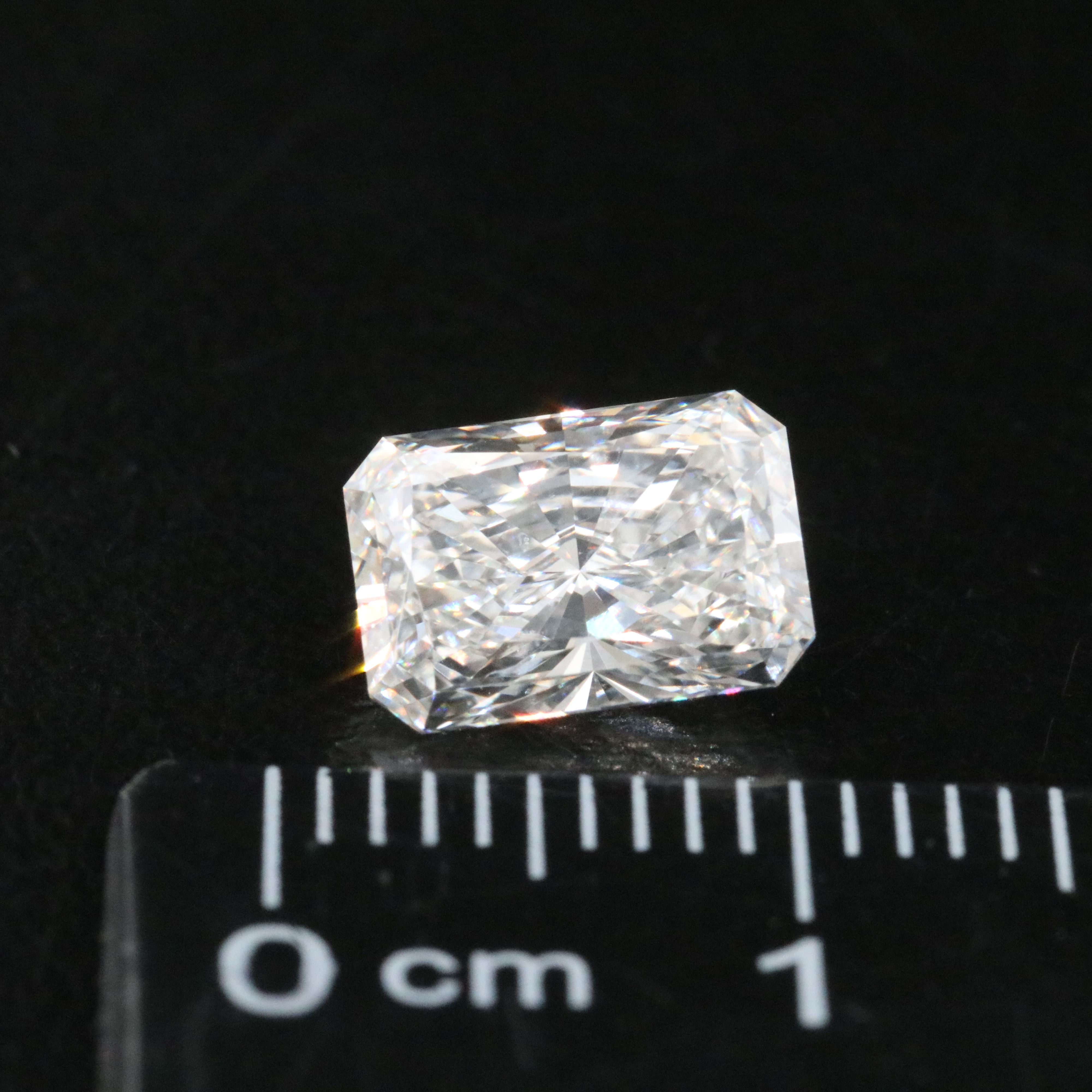 Loose 1.85 CT Lab Grown Diamond with IGI Report