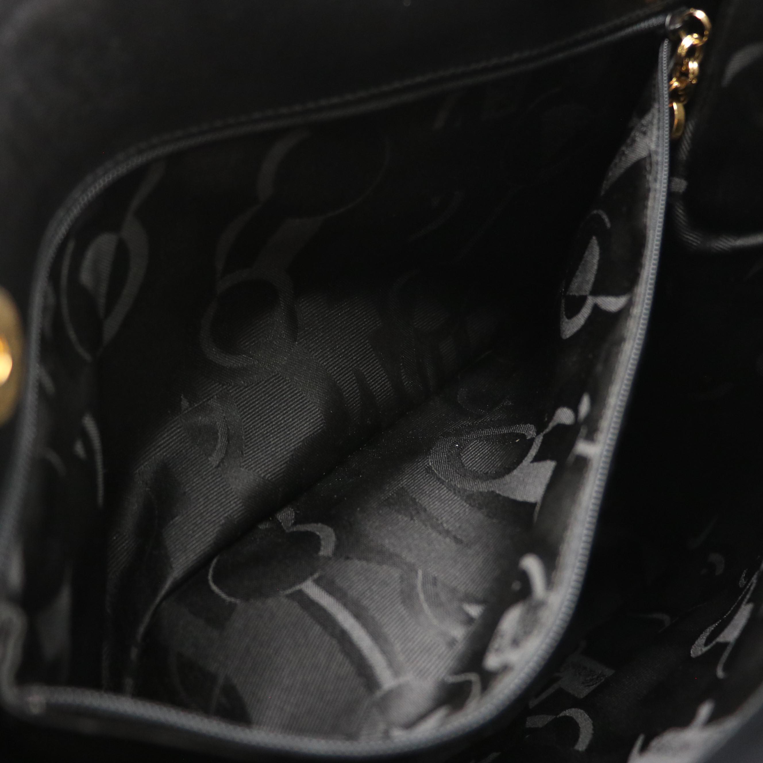 Salvatore Ferragamo Vara Bow Tote in Black Leather