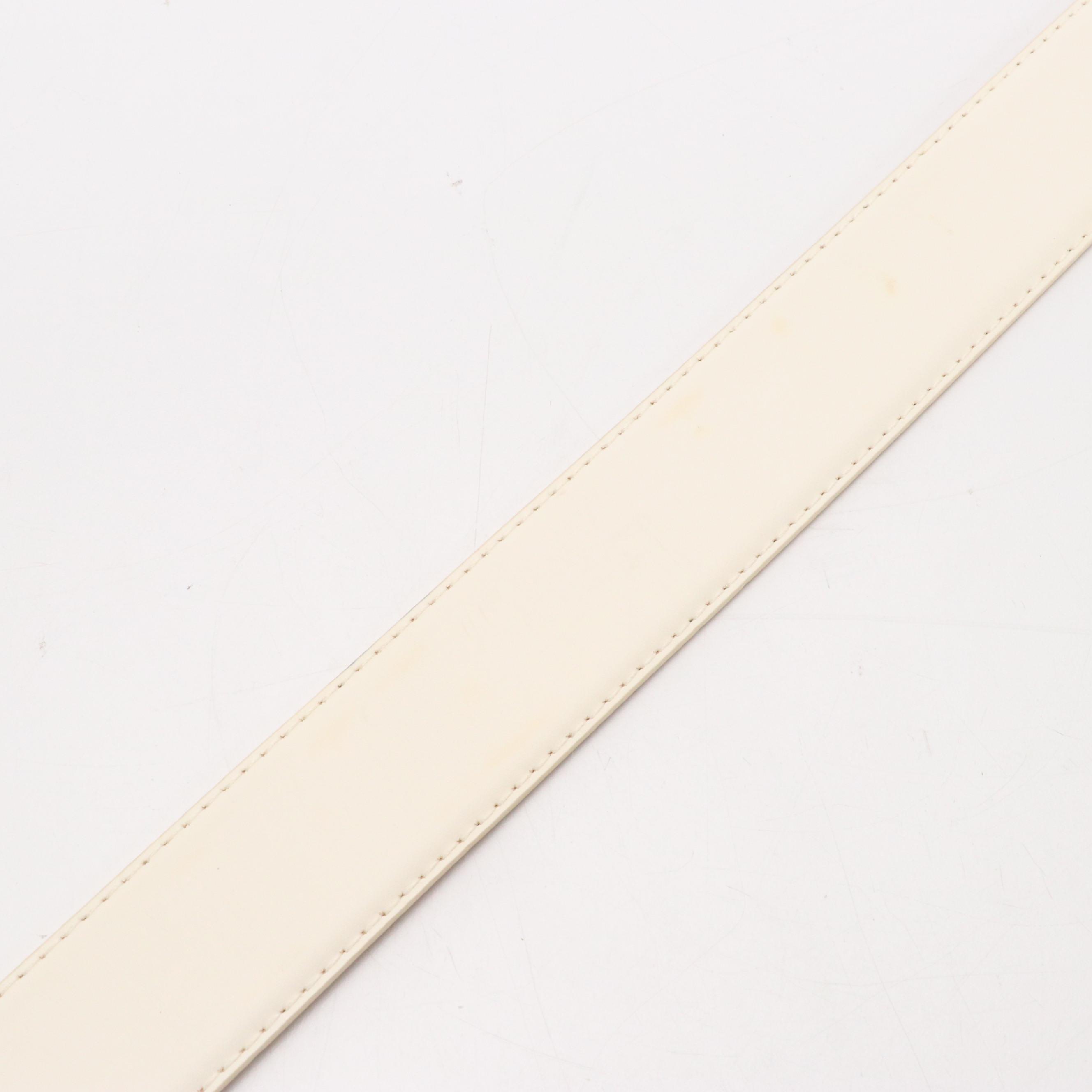 Loewe Anagram Buckle Belt in White Leather