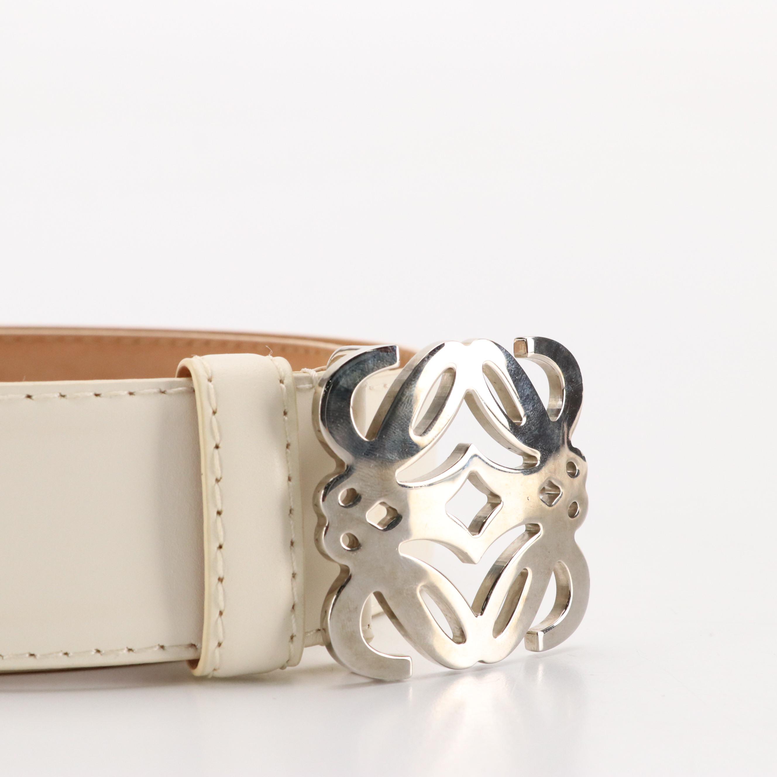 Loewe Anagram Buckle Belt in White Leather