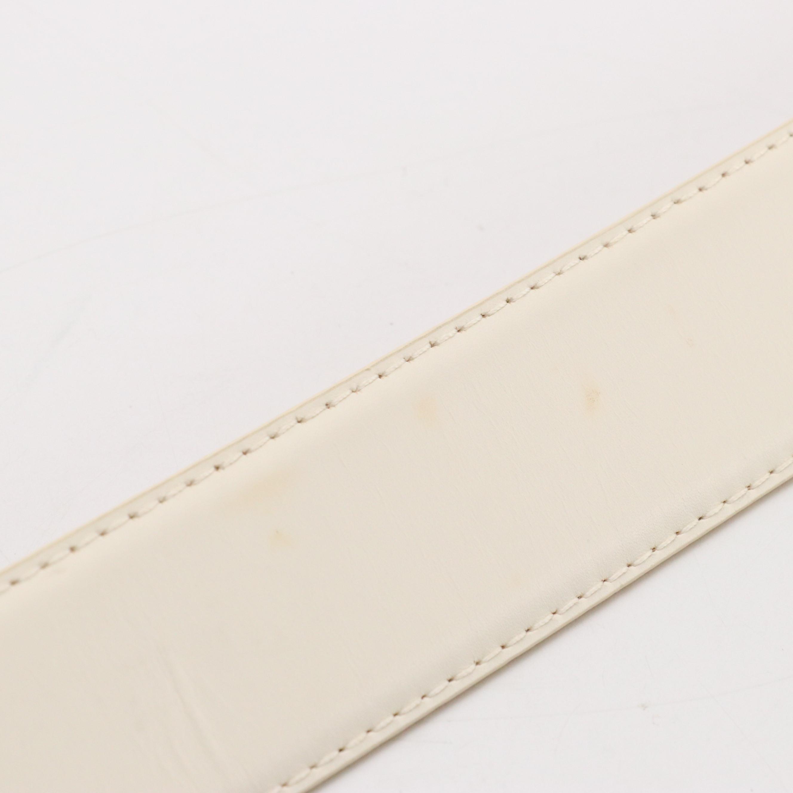 Loewe Anagram Buckle Belt in White Leather