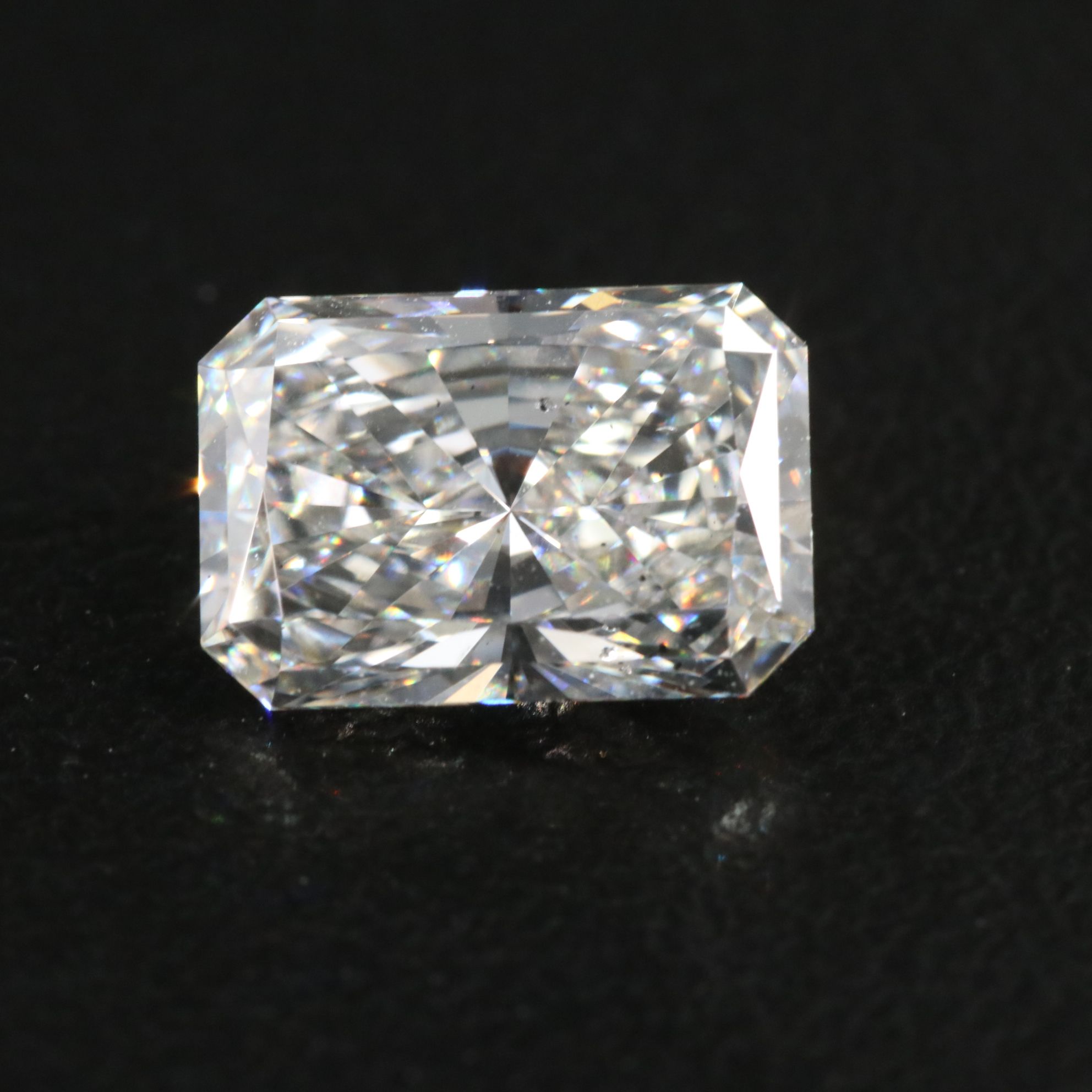 Loose 1.79 CT Lab Grown Diamond with IGI Report