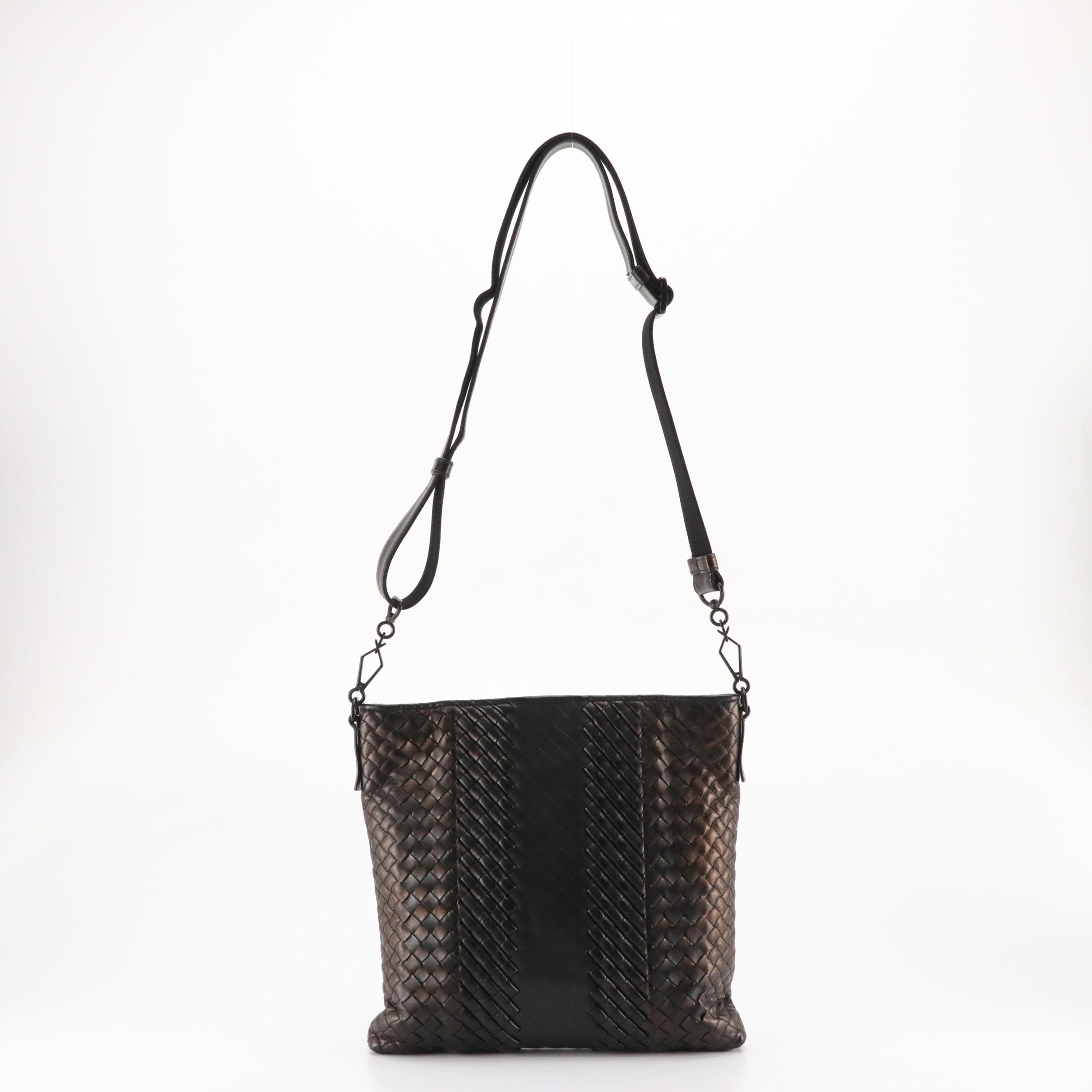Bottega Veneta Crossbody Bag in Copper Burnished Black Intrecciato Leather