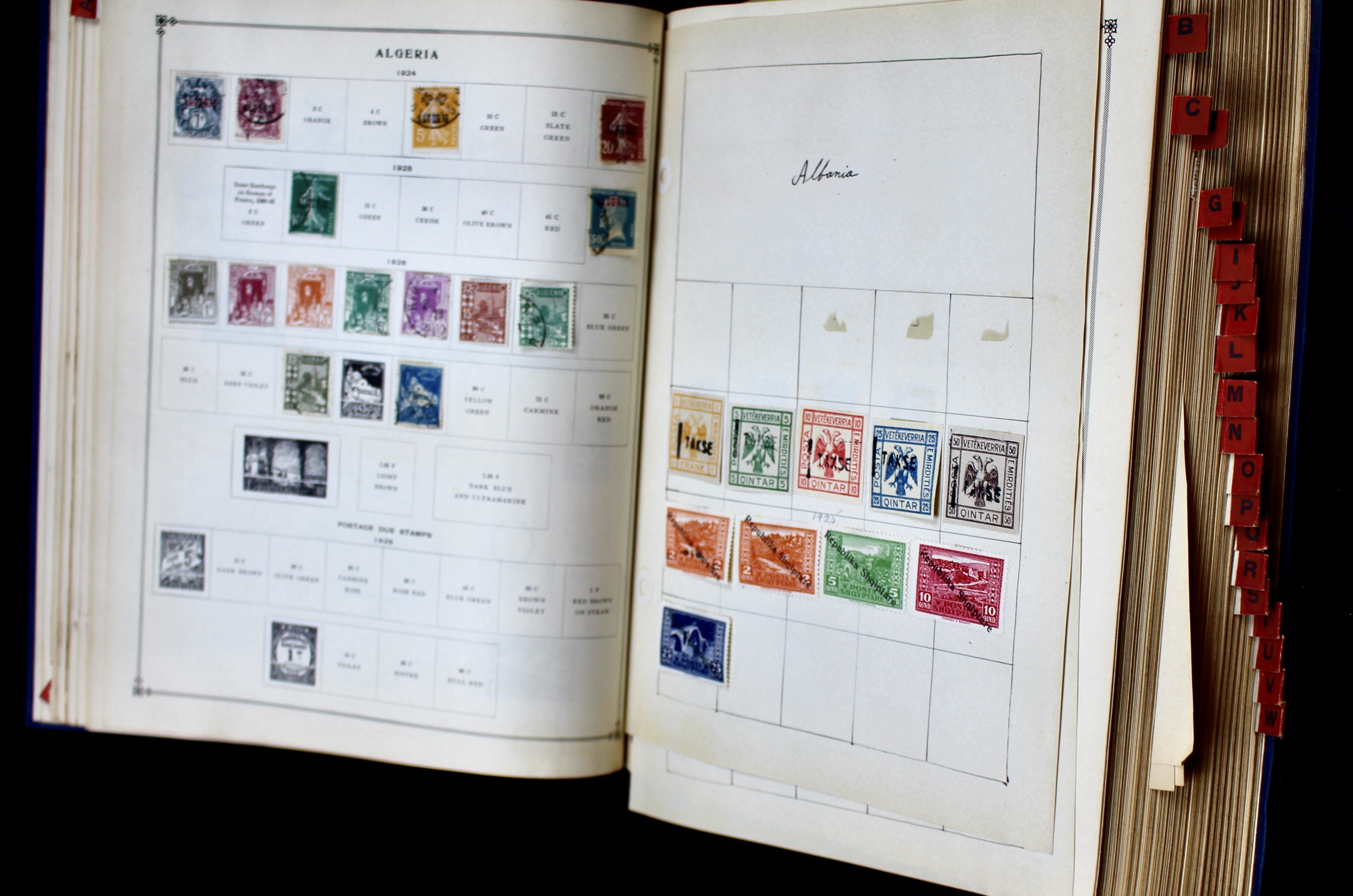1930 International Junior Postage Stamp Album