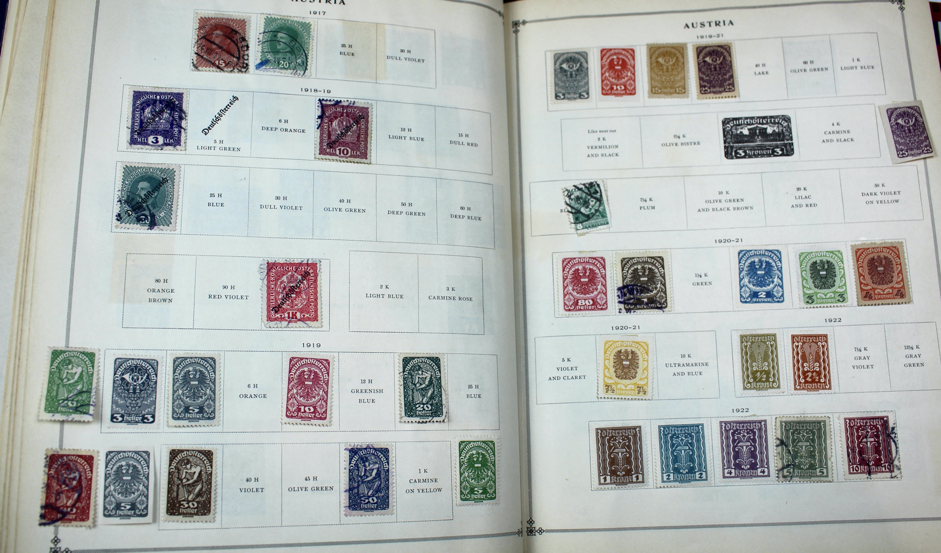 1930 International Junior Postage Stamp Album